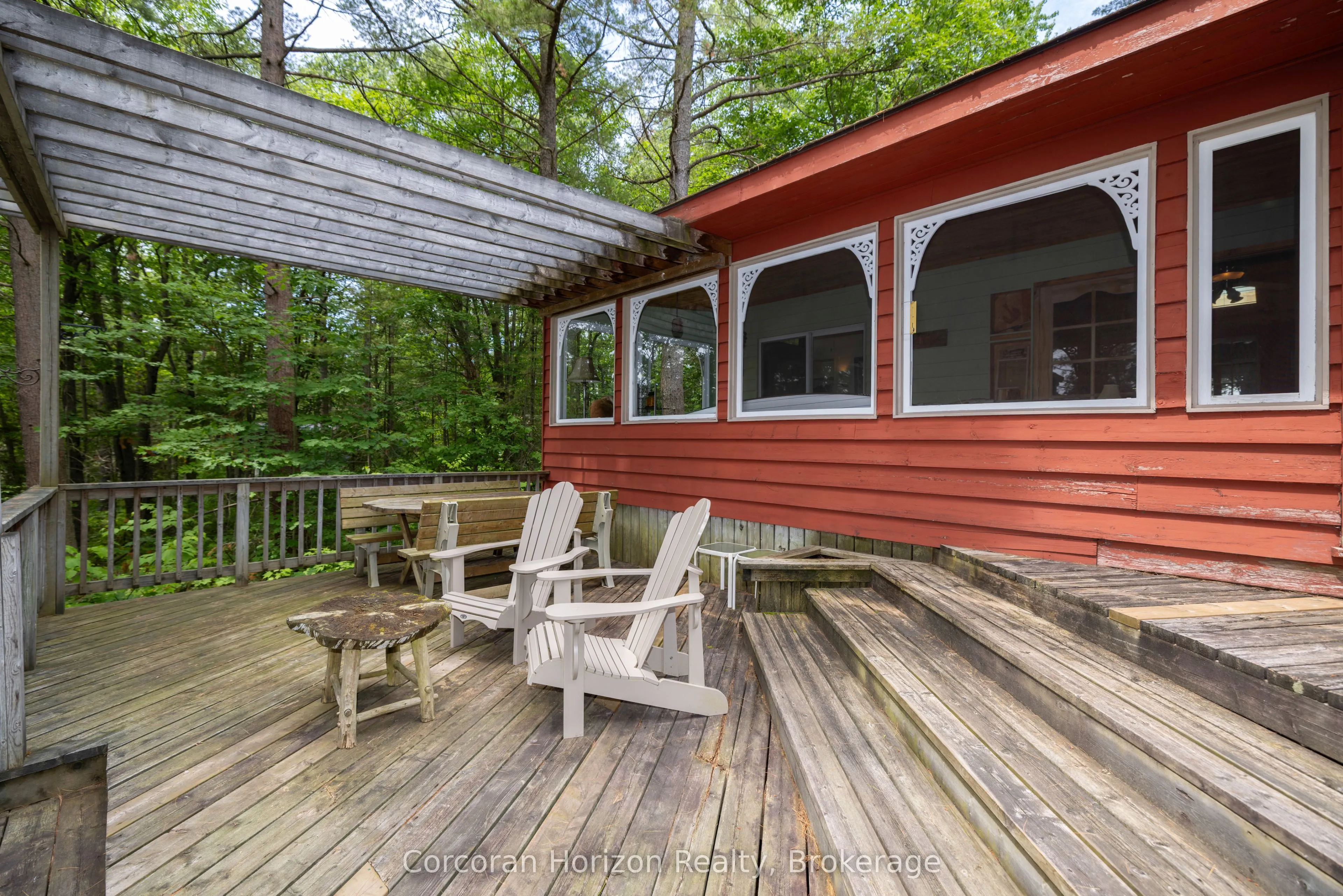 162 WINDING Way