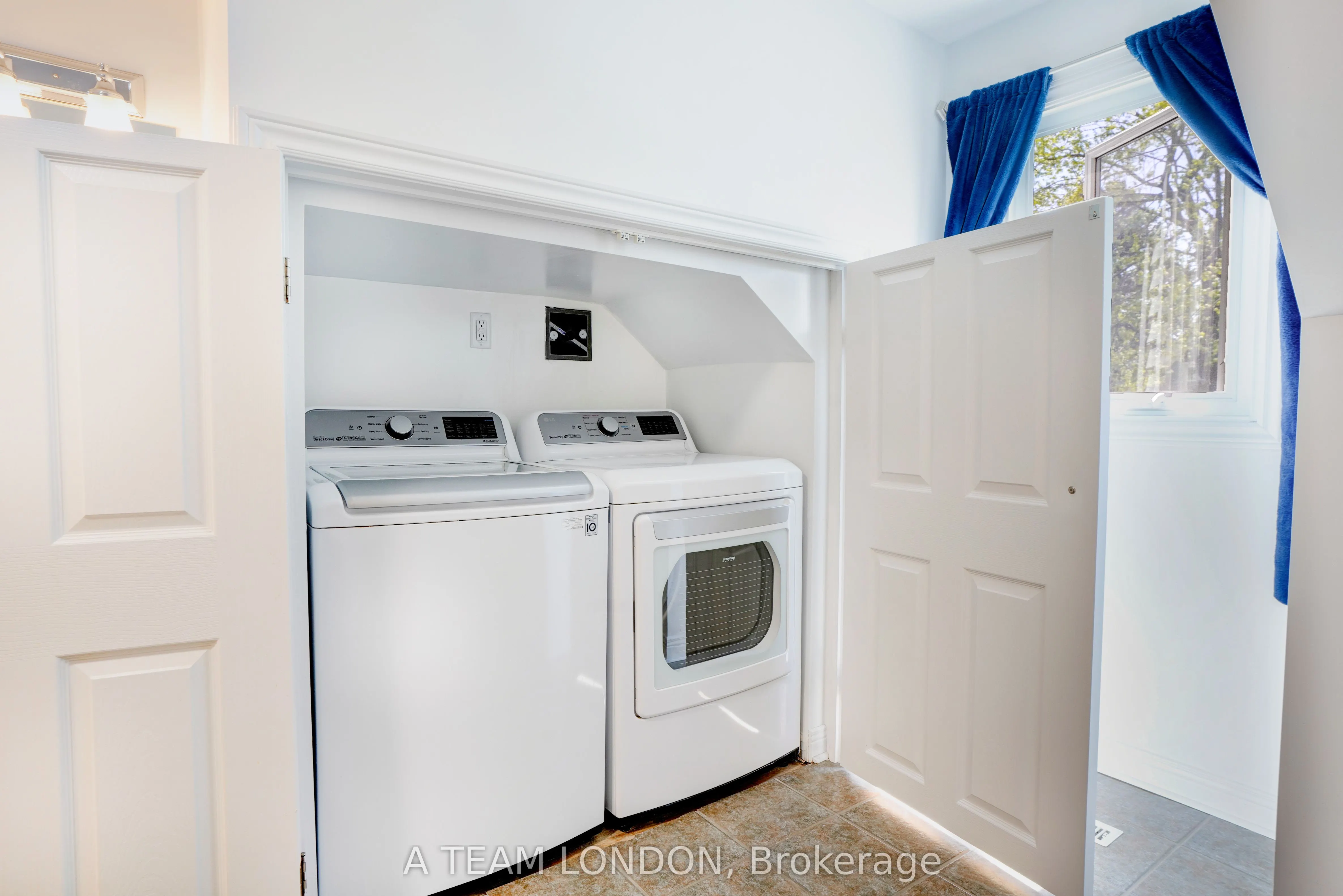 189 Homestead Crescent, #2
