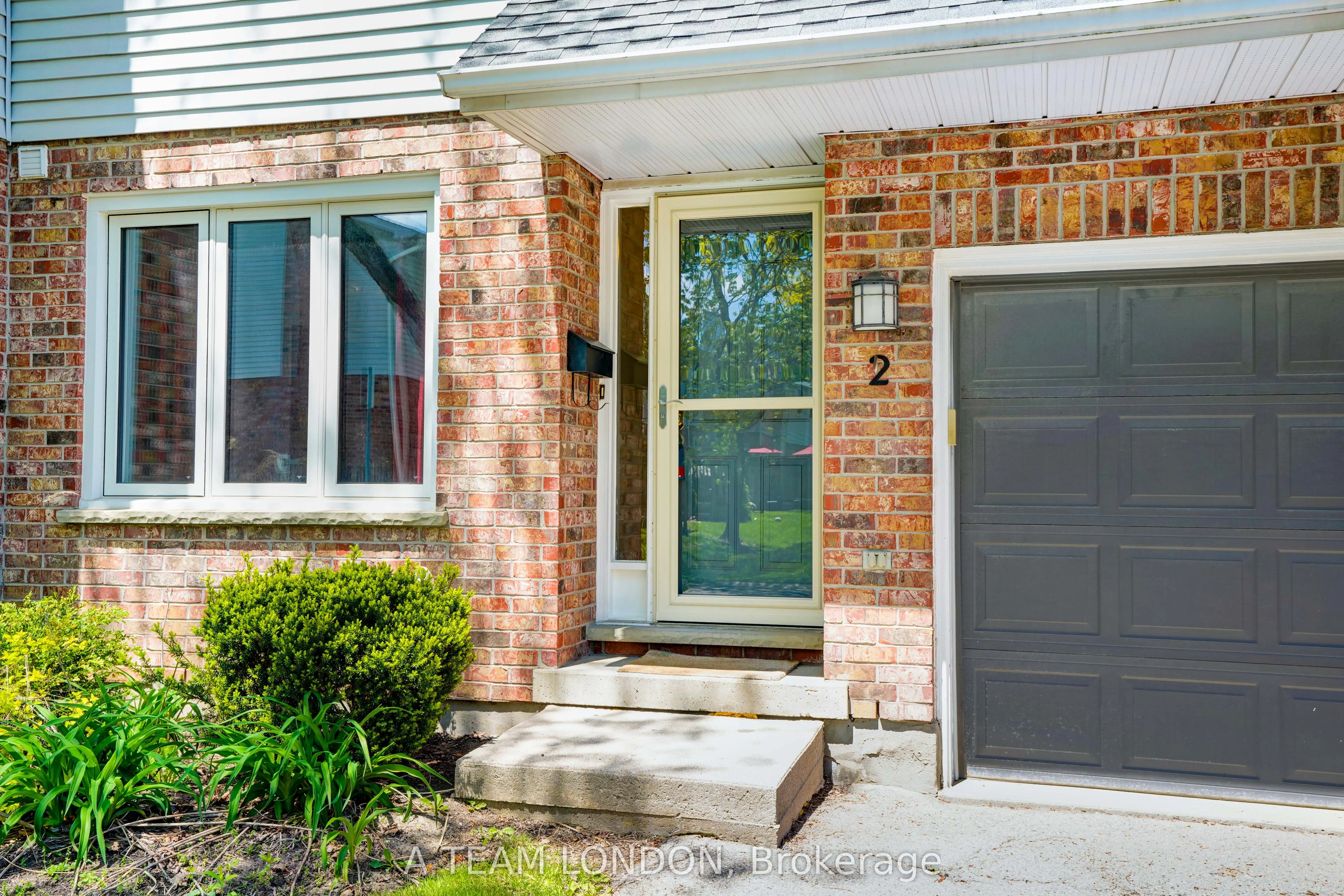 189 Homestead Crescent, #2