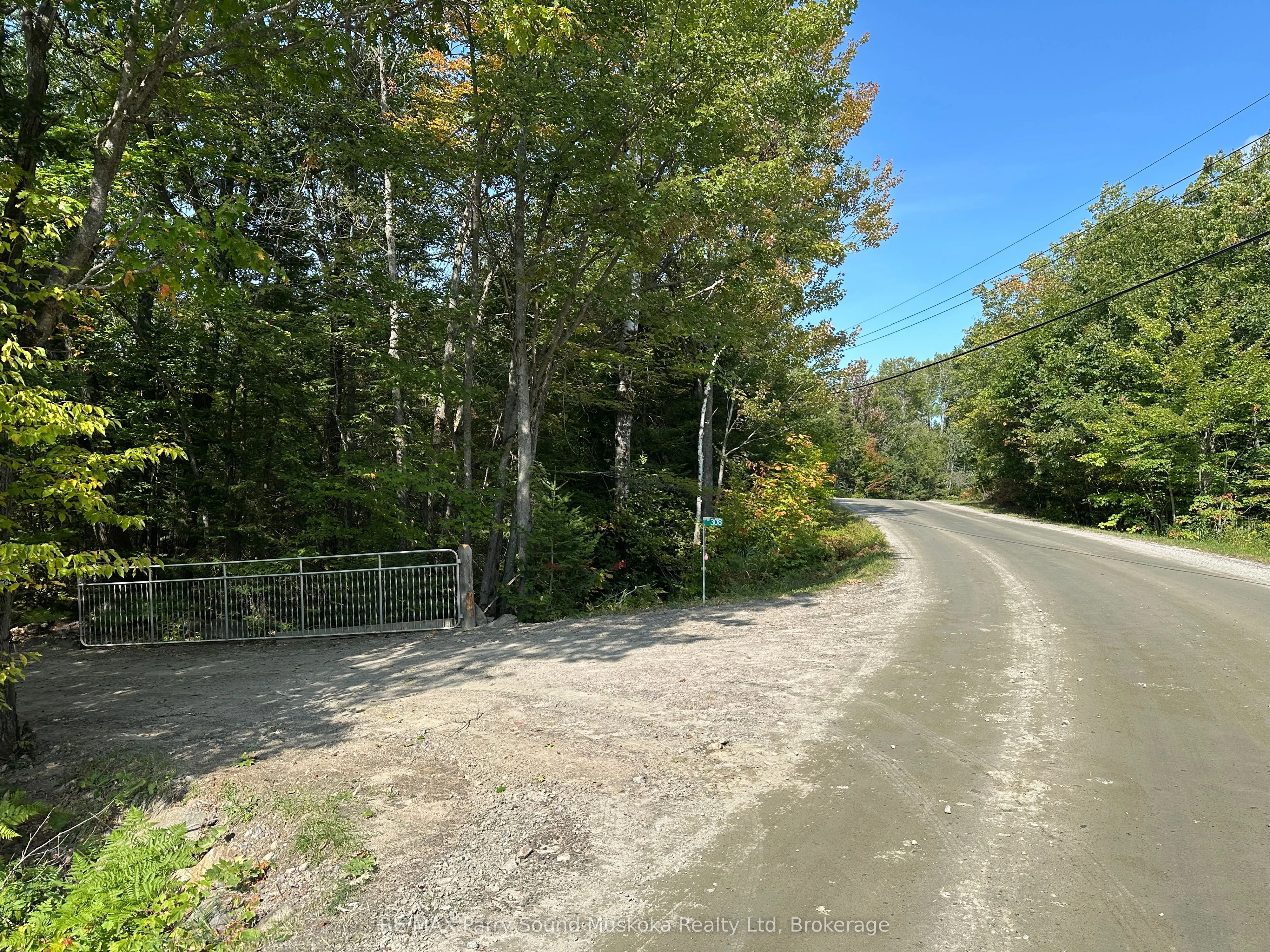 308 Nipissing Road N