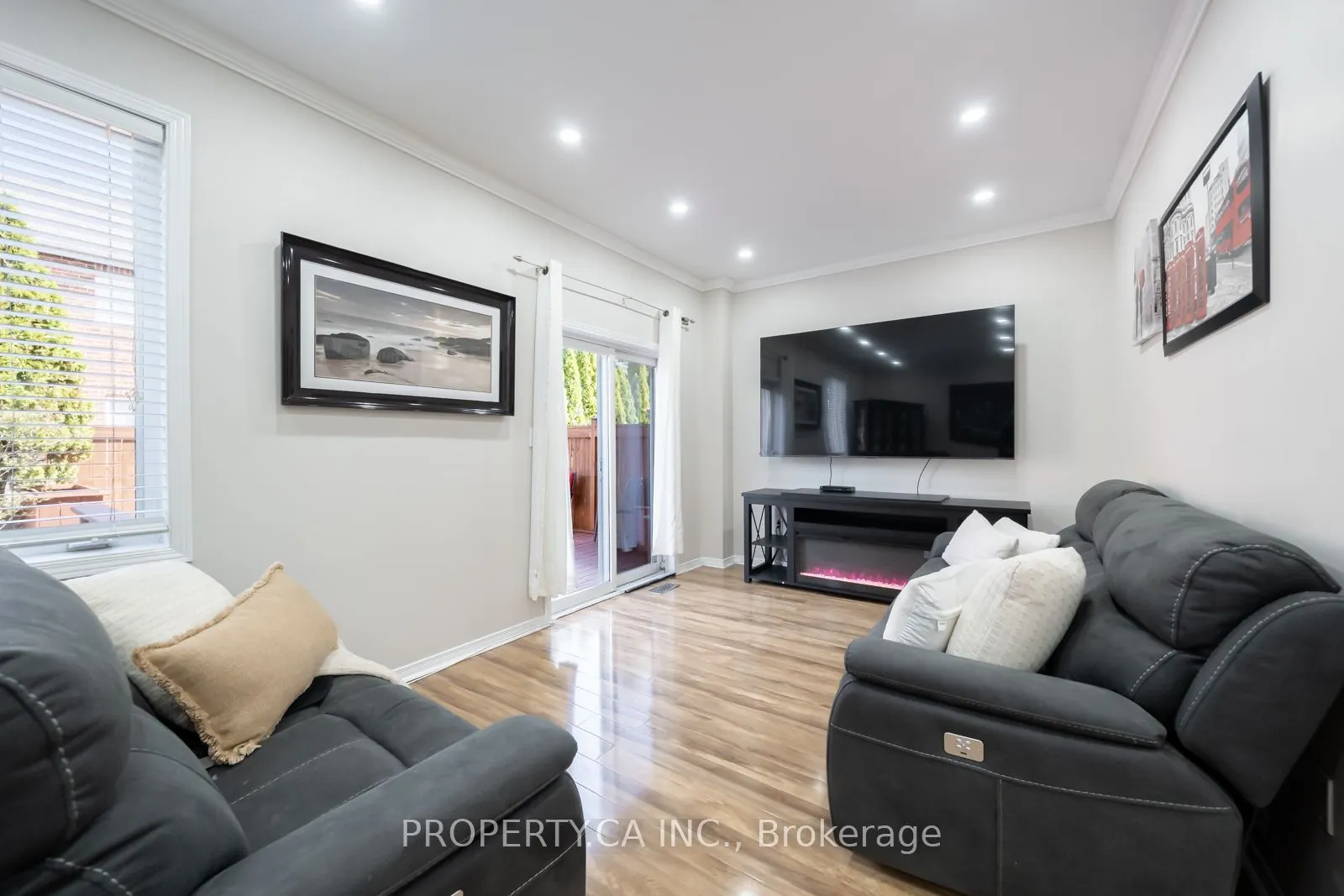33 Panorama Way