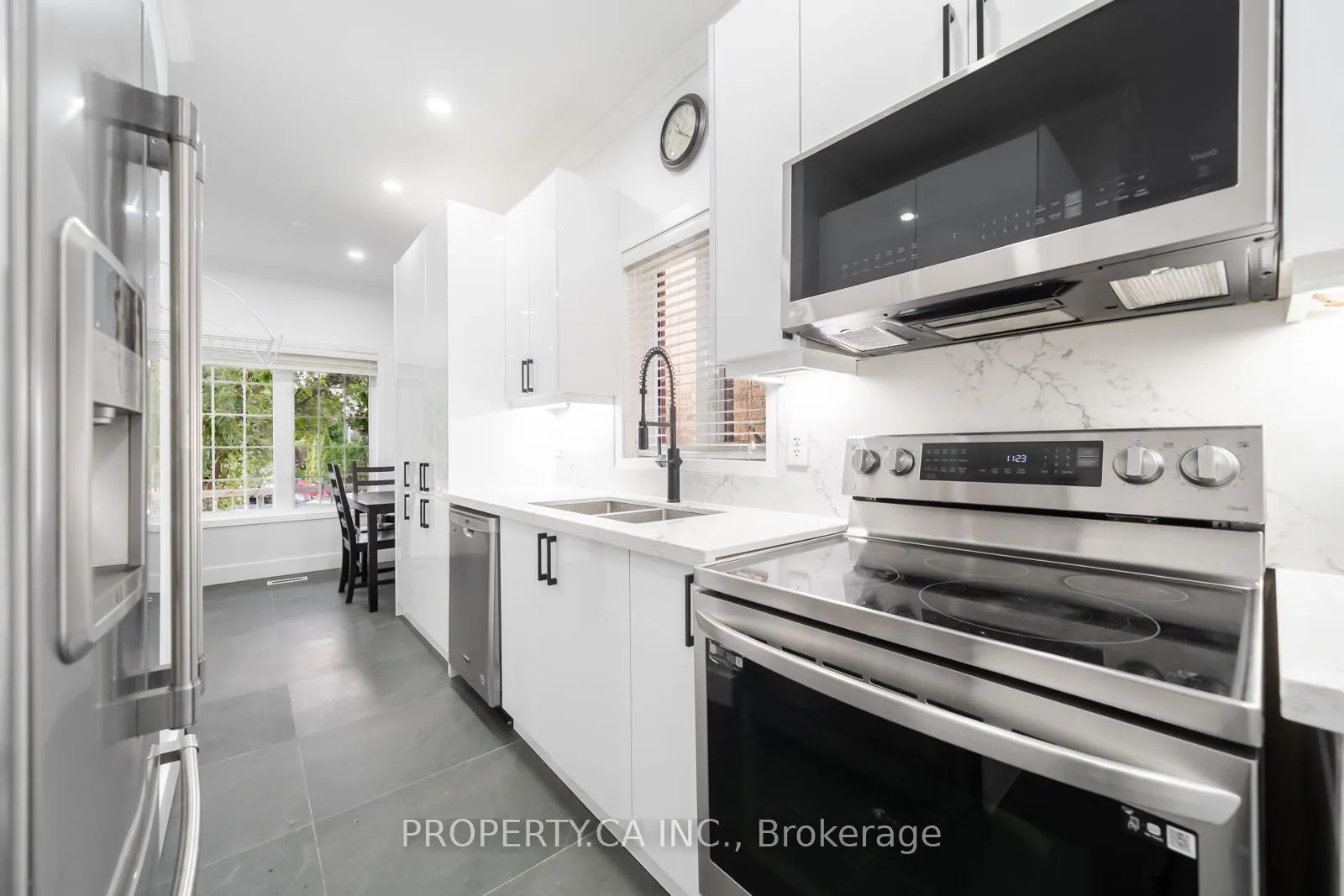33 Panorama Way