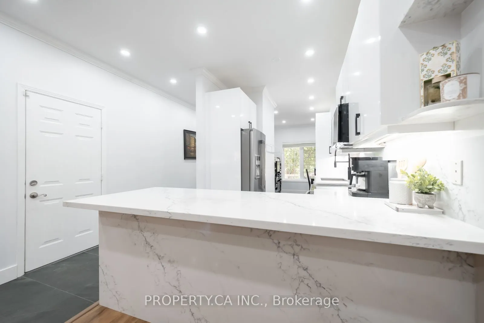 33 Panorama Way