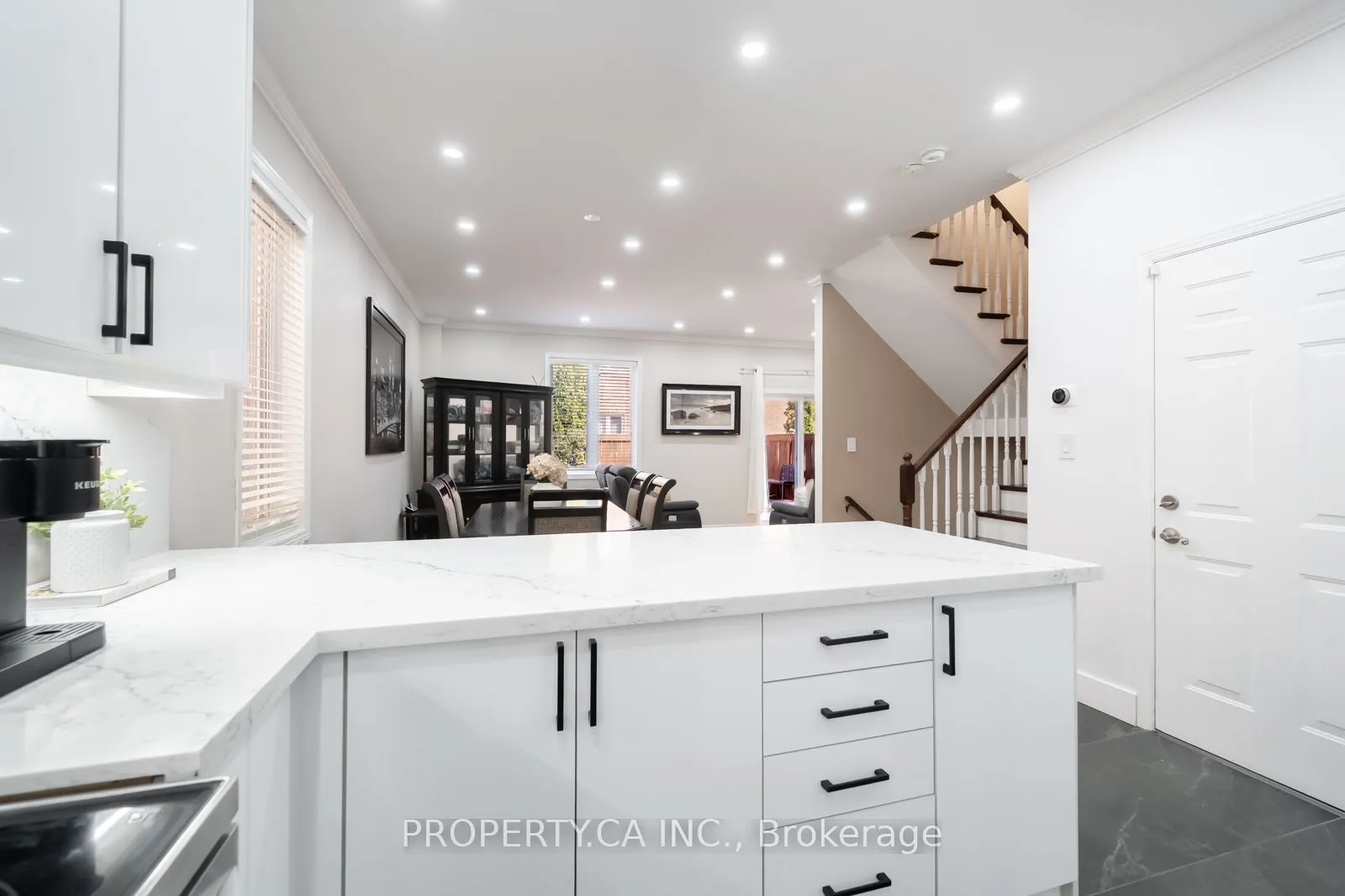 33 Panorama Way