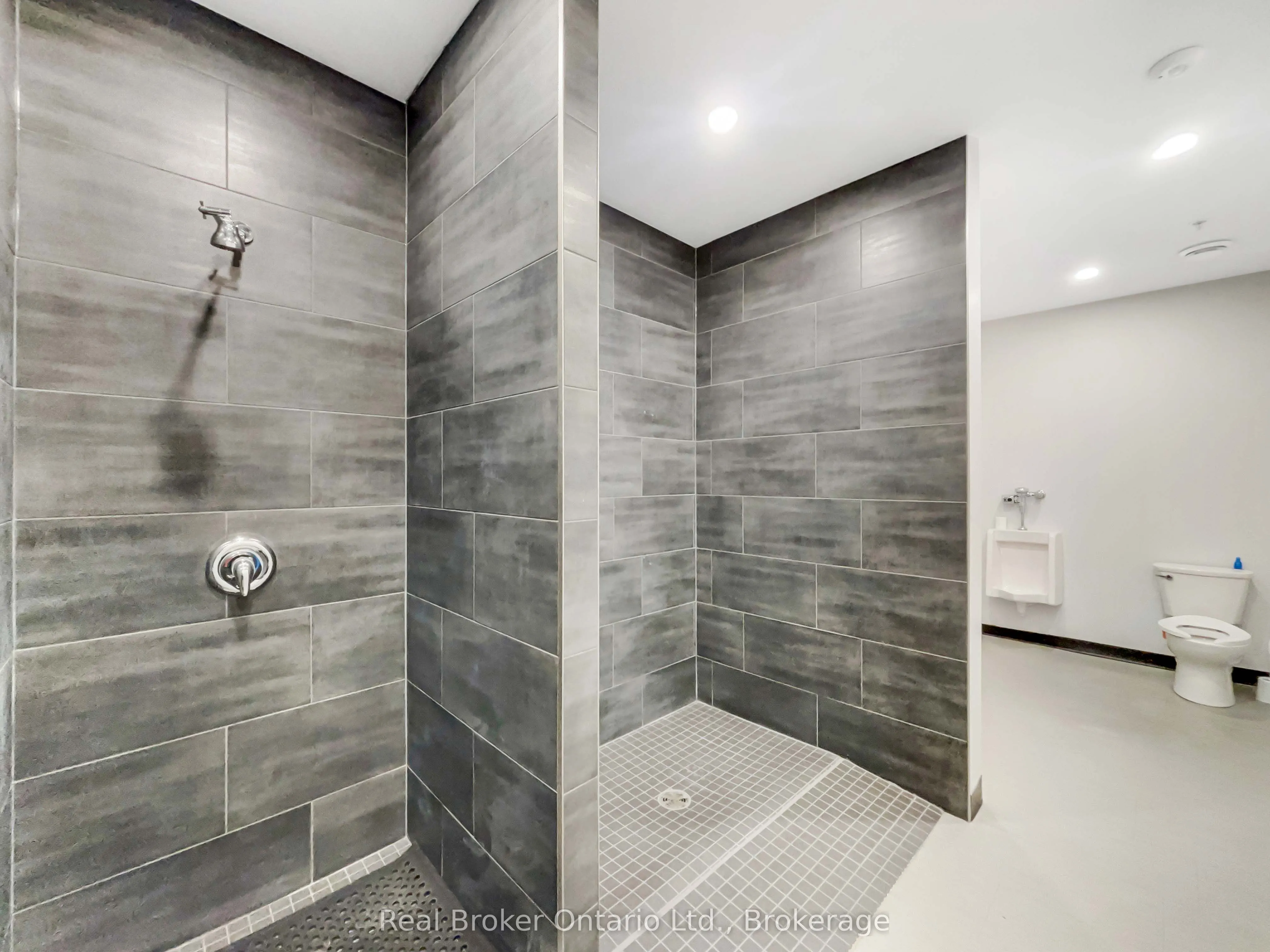 195 Hanlon Creek Boulevard, #205