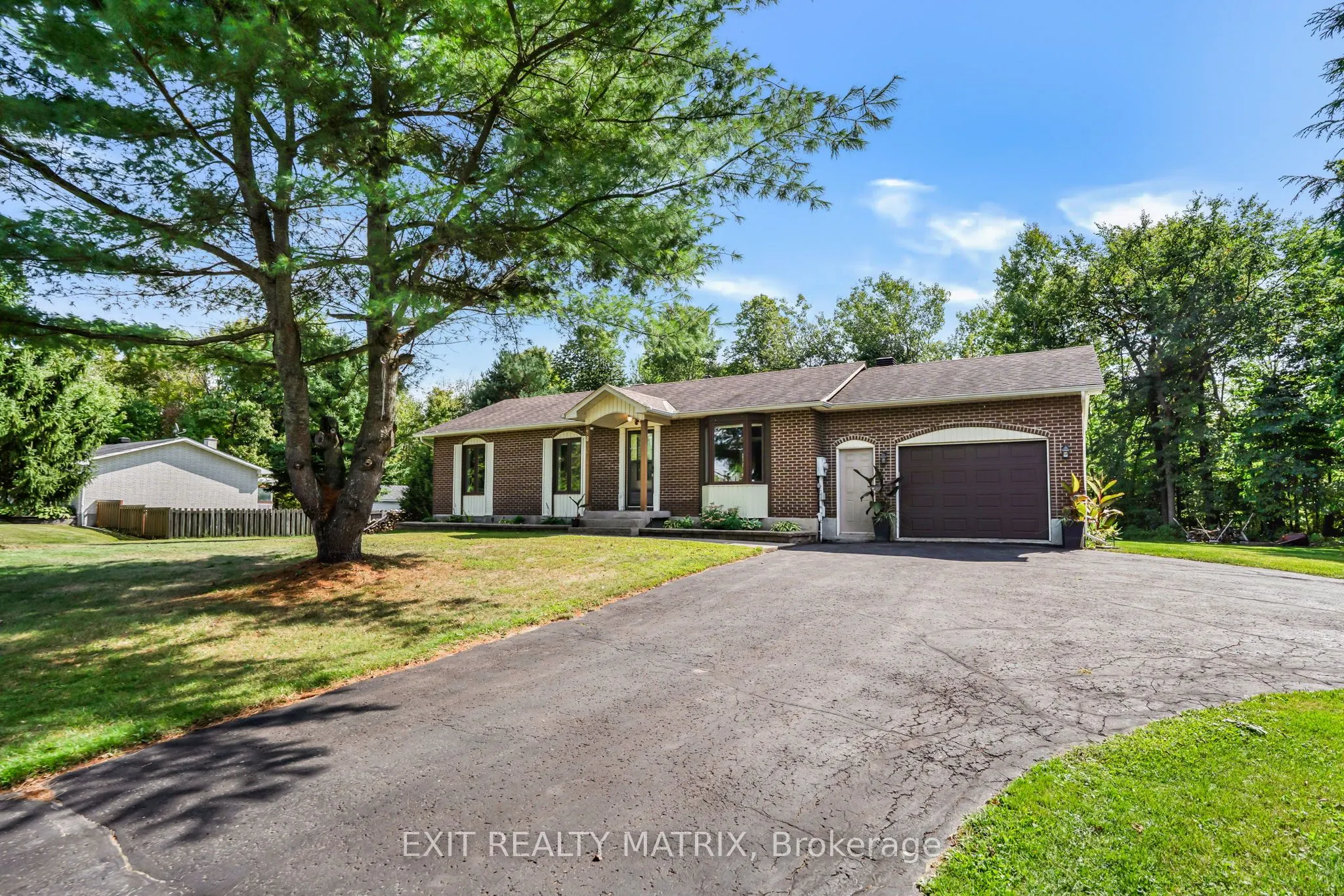 2896 Front Road