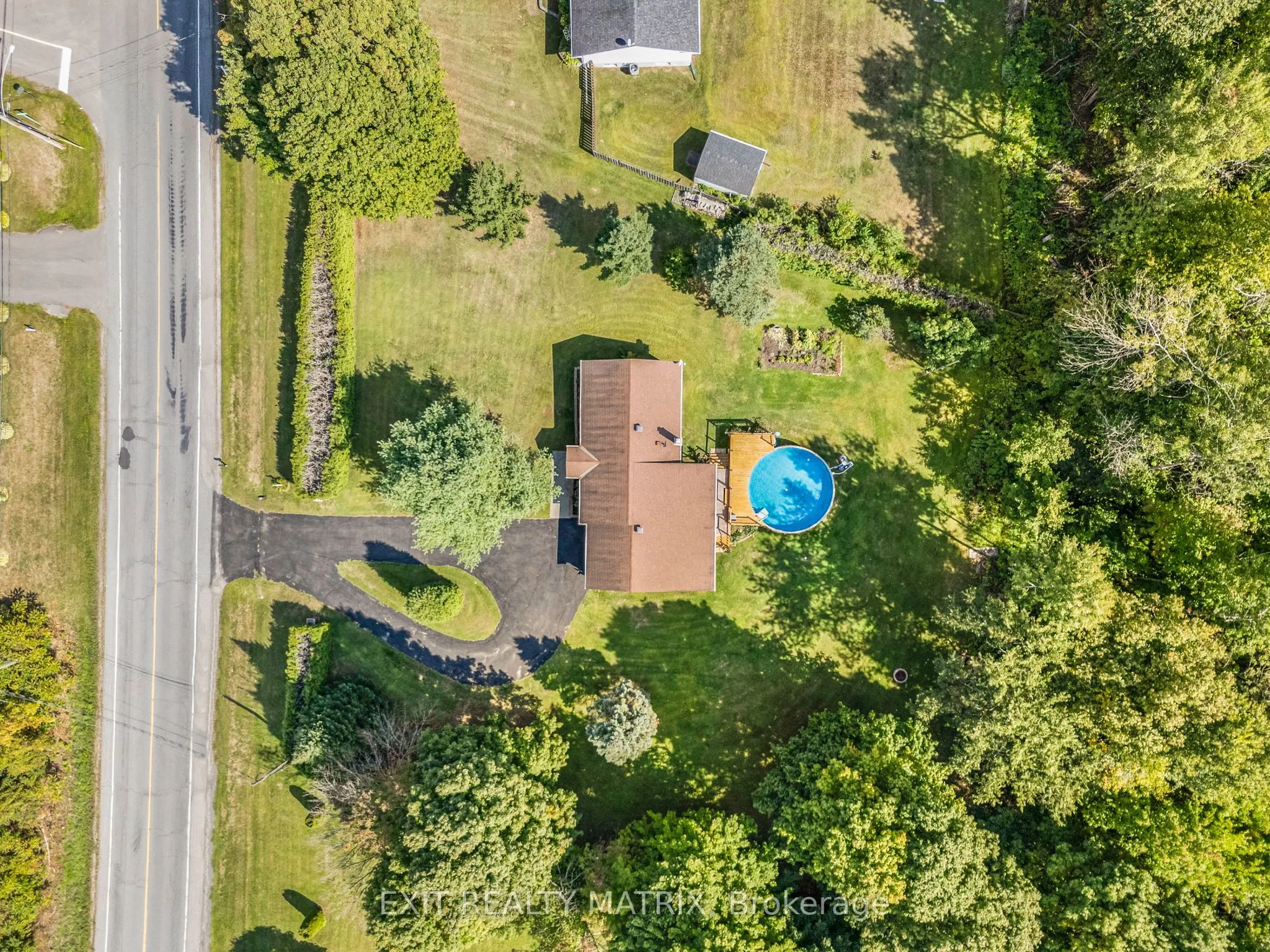 2896 Front Road
