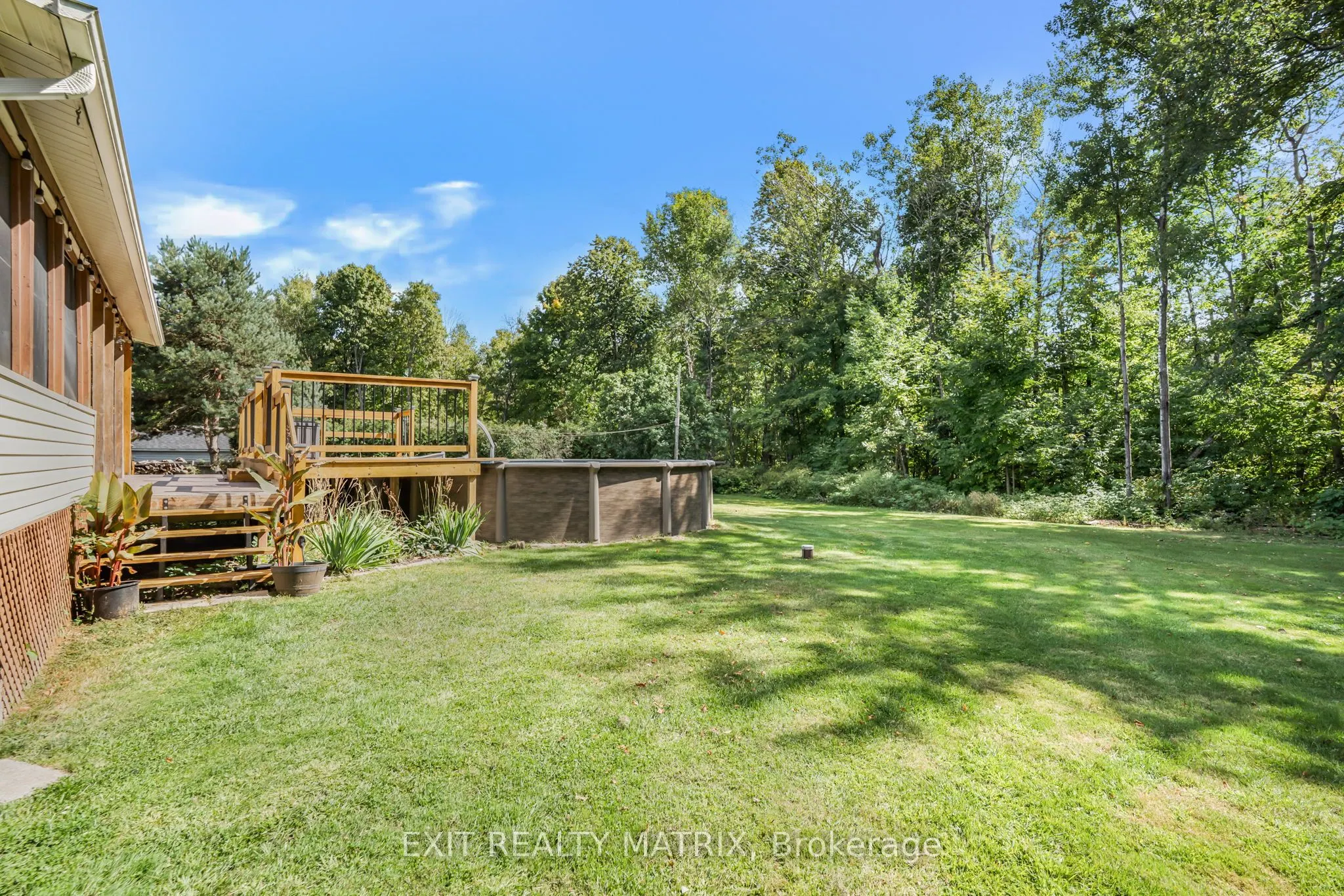 2896 Front Road