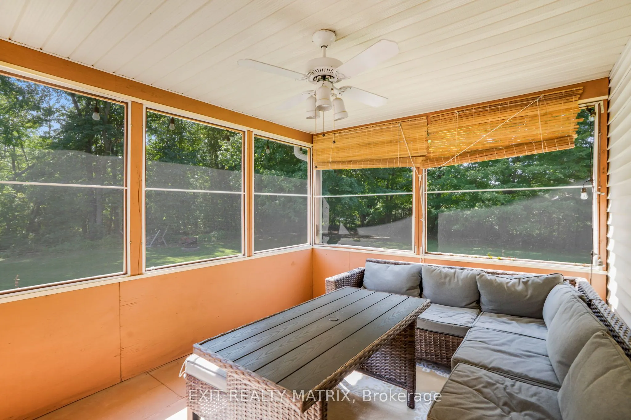 2896 Front Road