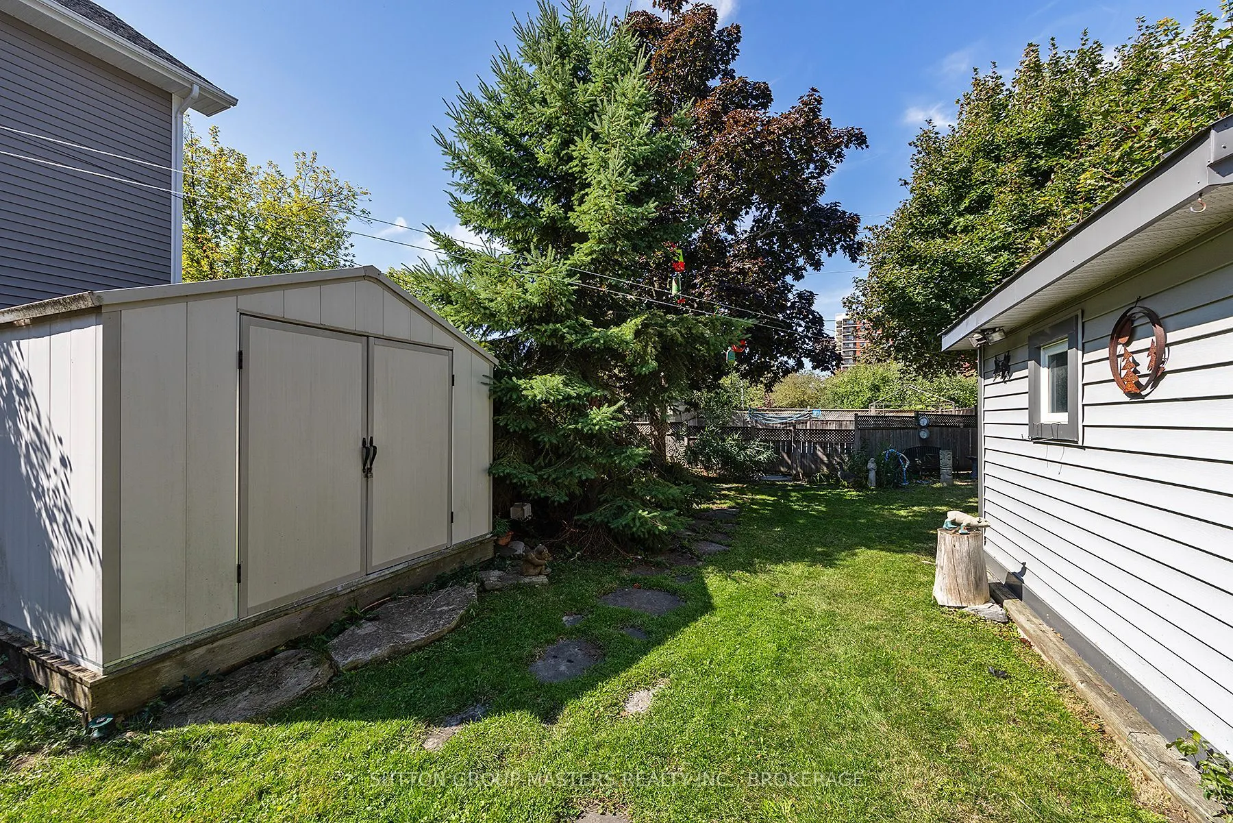 580 Macdonnell Street