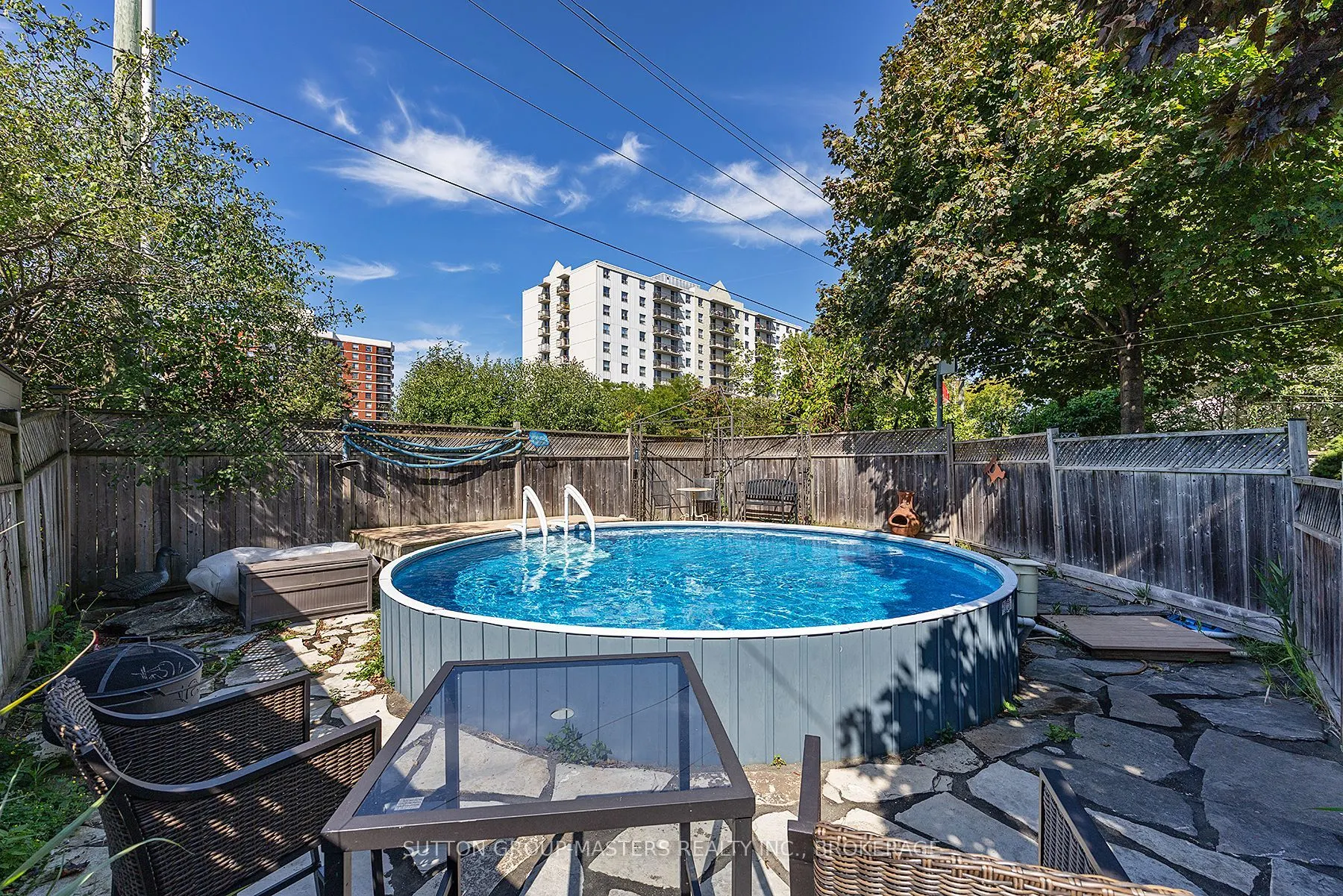 580 Macdonnell Street