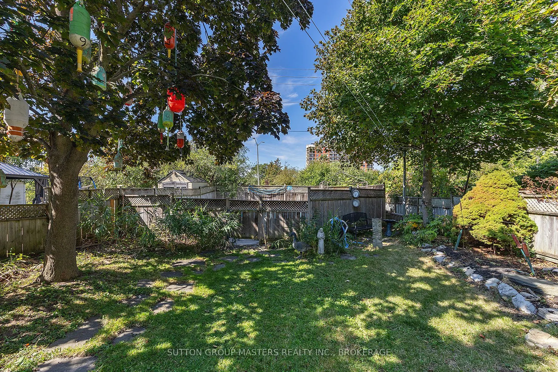 580 Macdonnell Street
