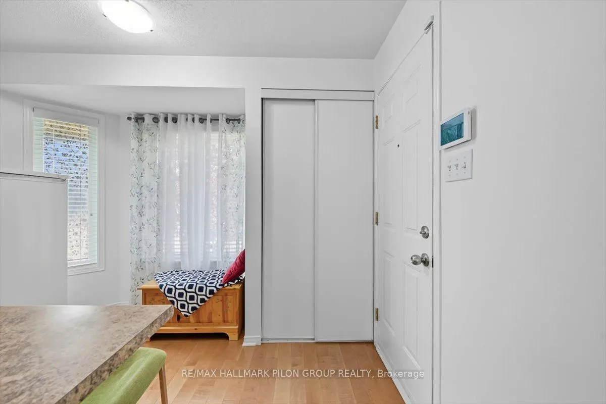 10 Lakepointe Drive, #1