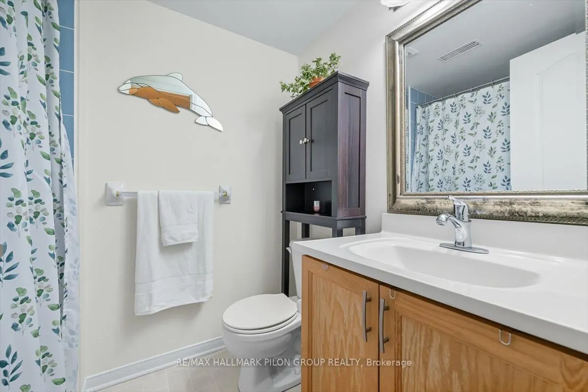 10 Lakepointe Drive, #1