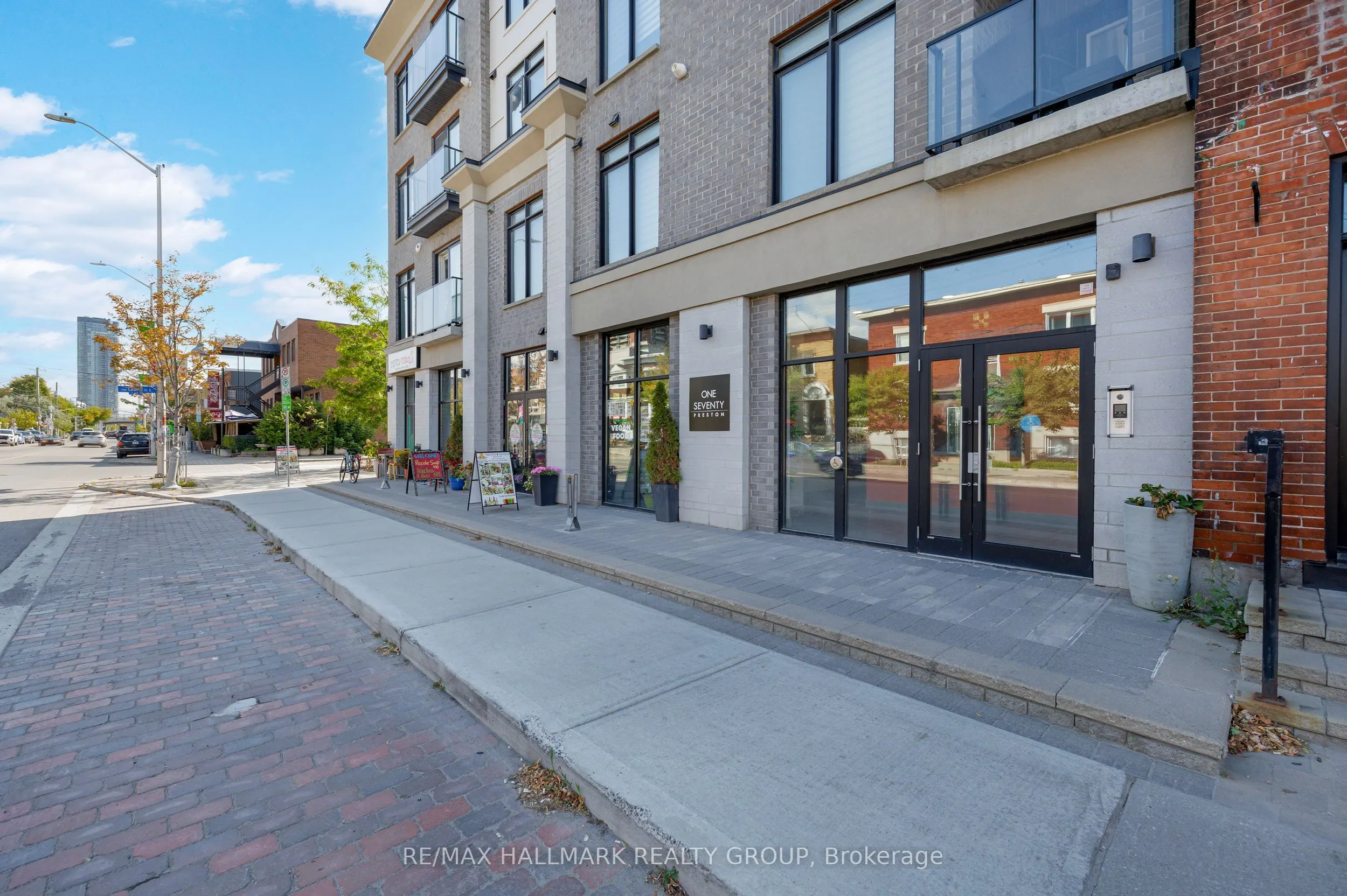 170 PRESTON Street, #401