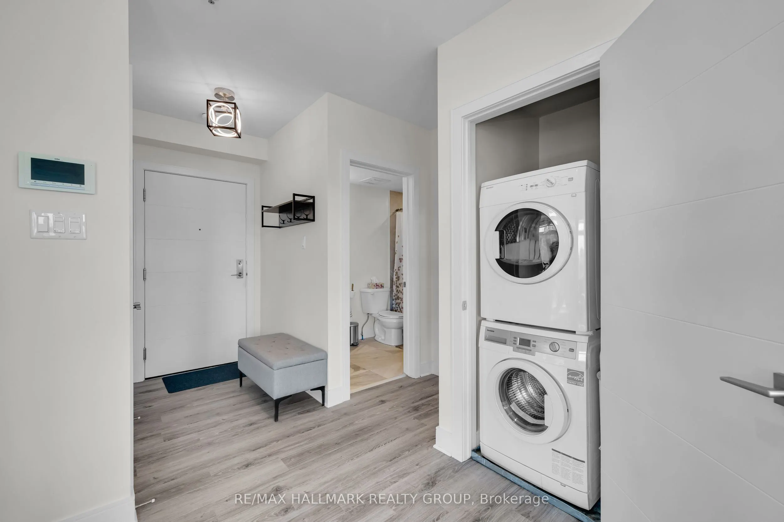 170 PRESTON Street, #401