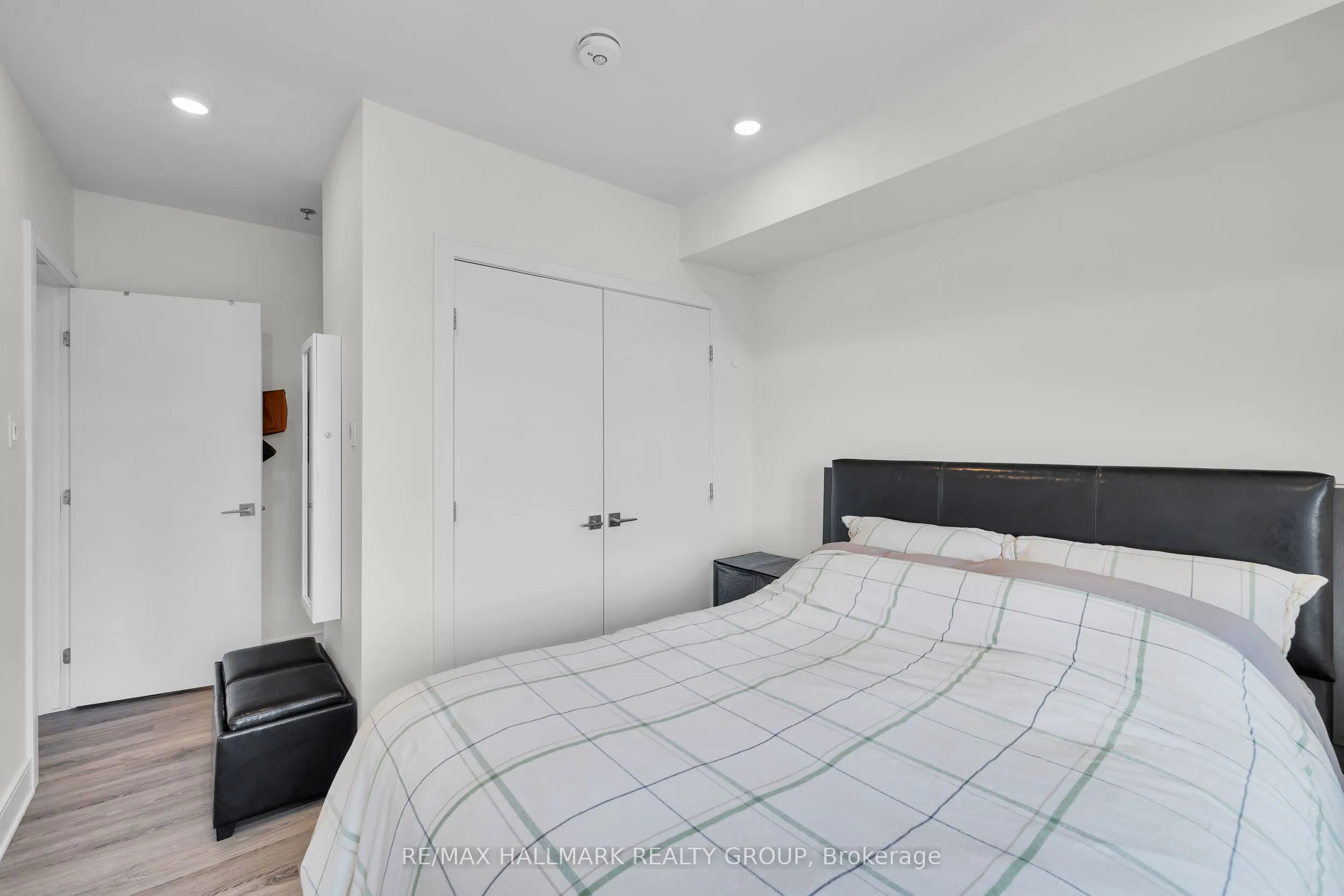 170 PRESTON Street, #401