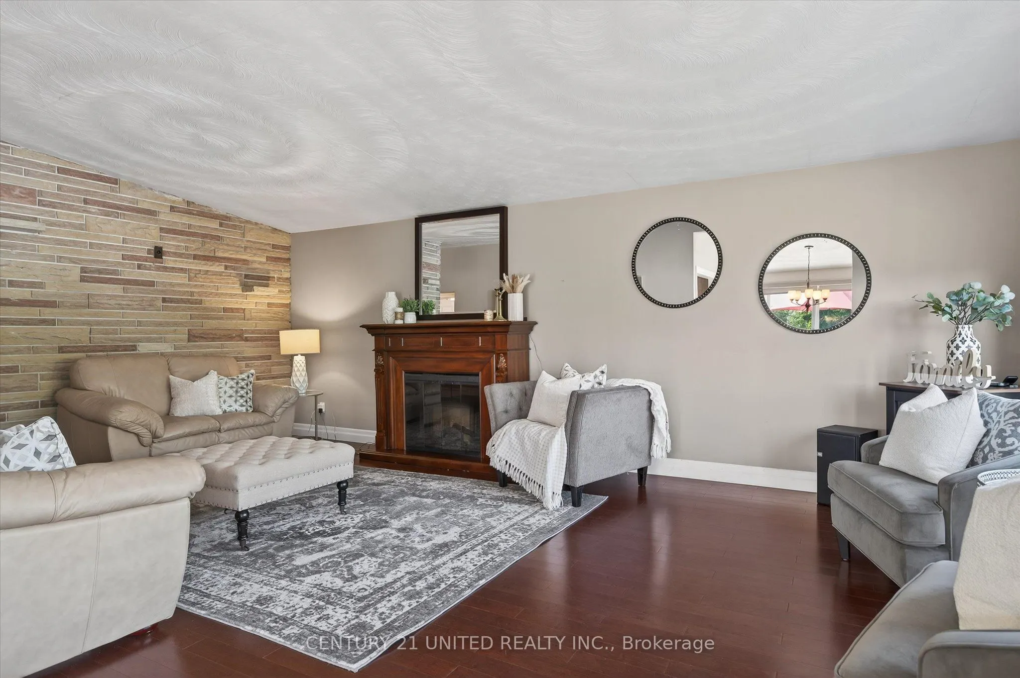 2524 Sherbrooke Street W
