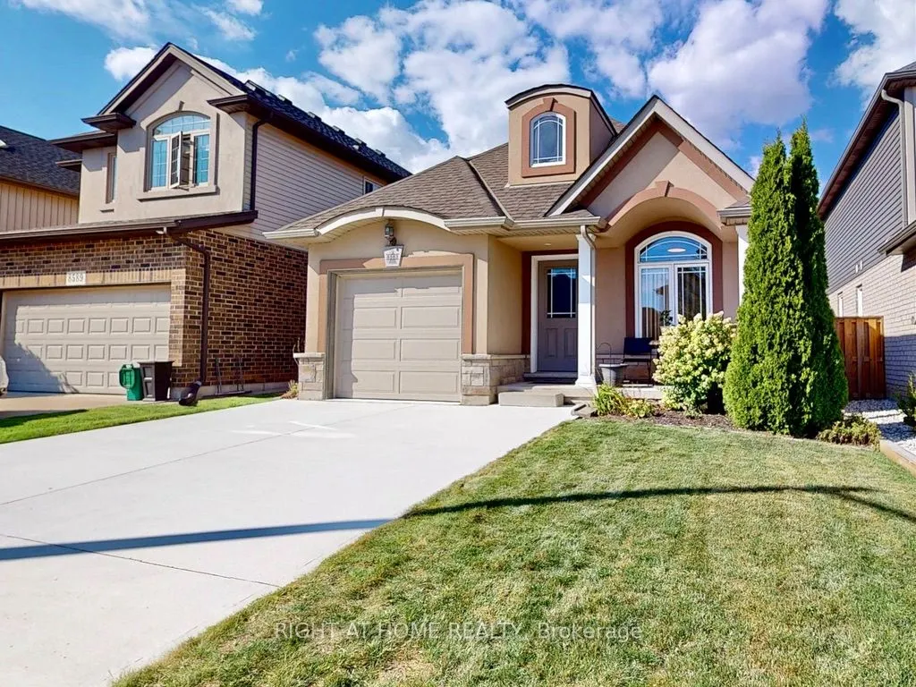 8583 Jennifer Crescent