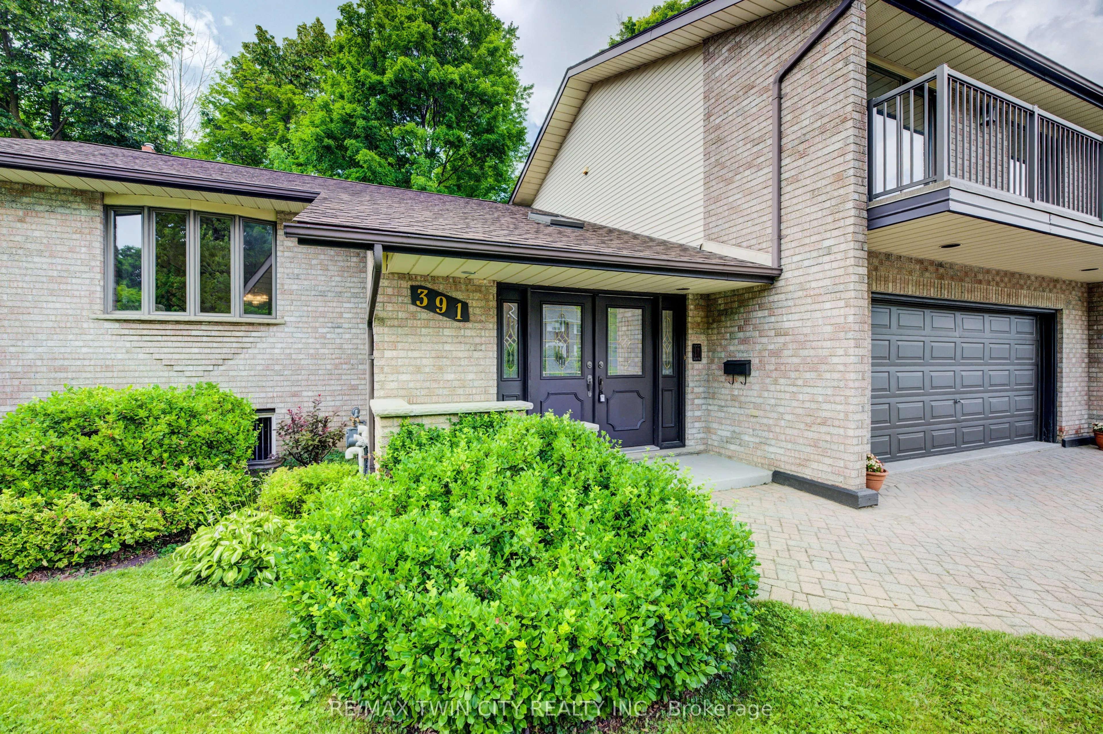 391 Northlake Drive