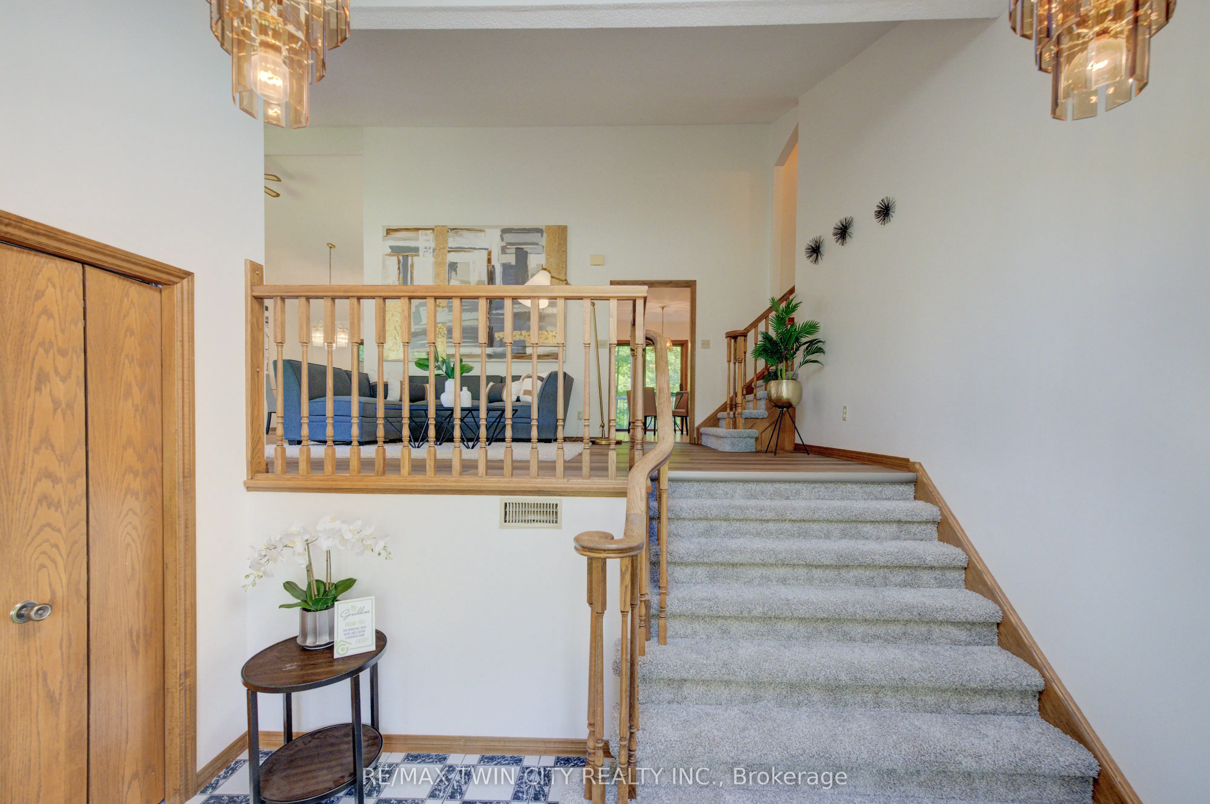 391 Northlake Drive