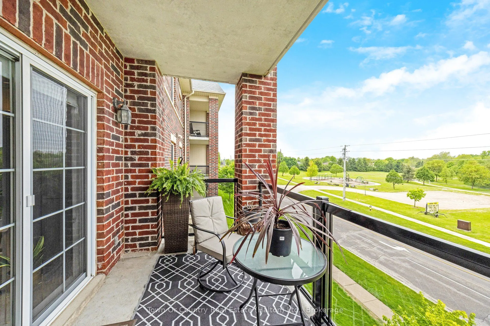 308 Watson Parkway N, #311