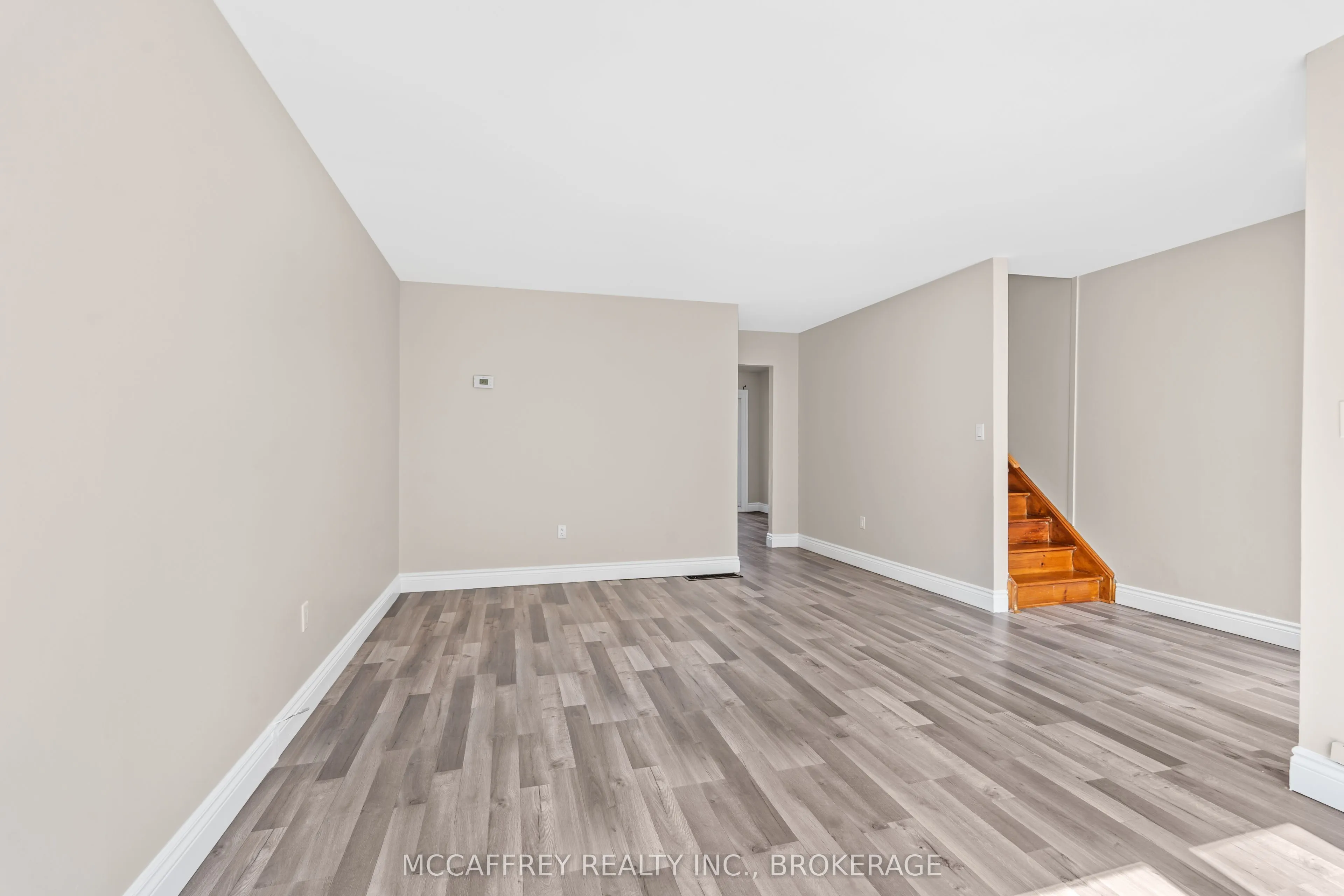 26 Addington Street, #9