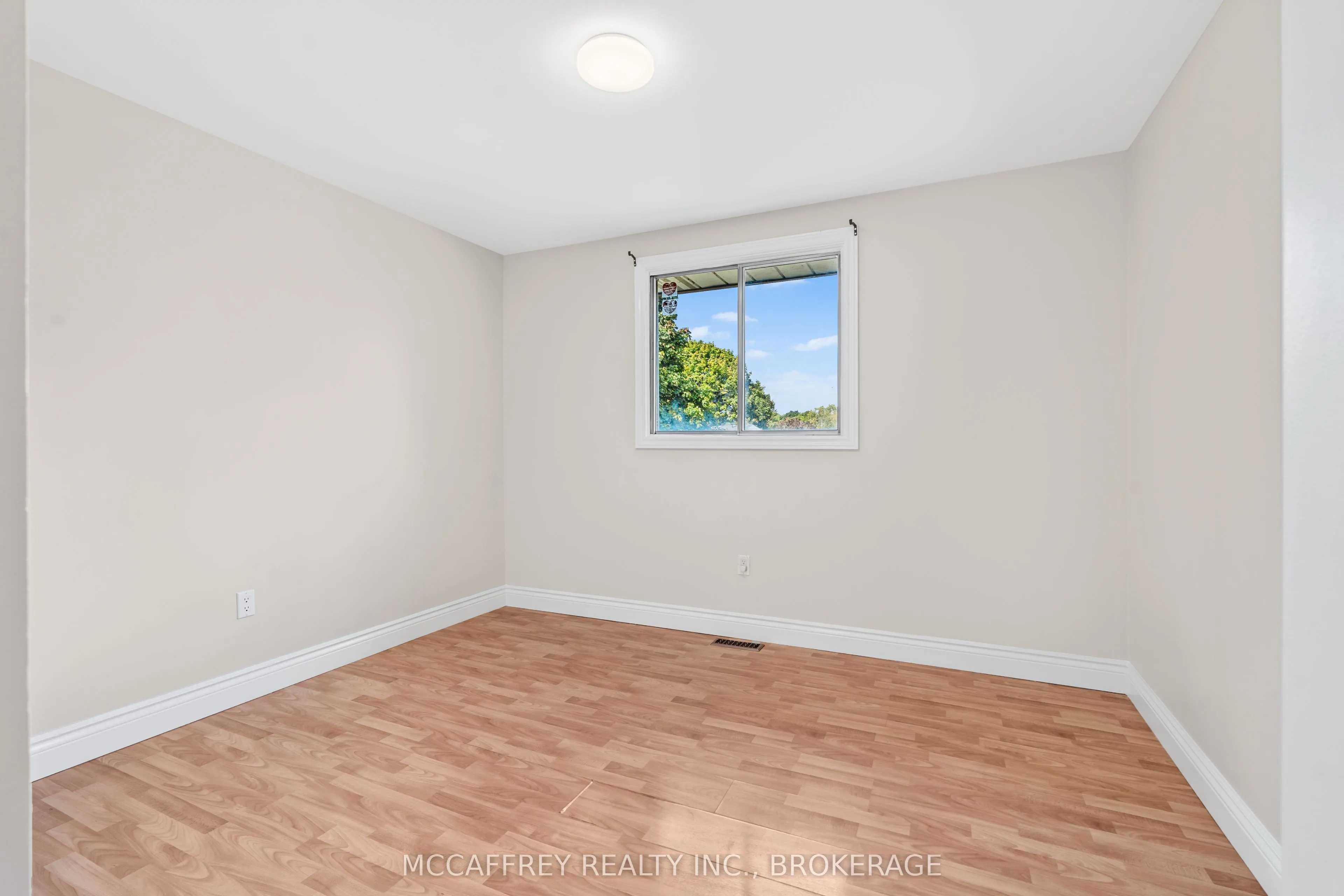 26 Addington Street, #9