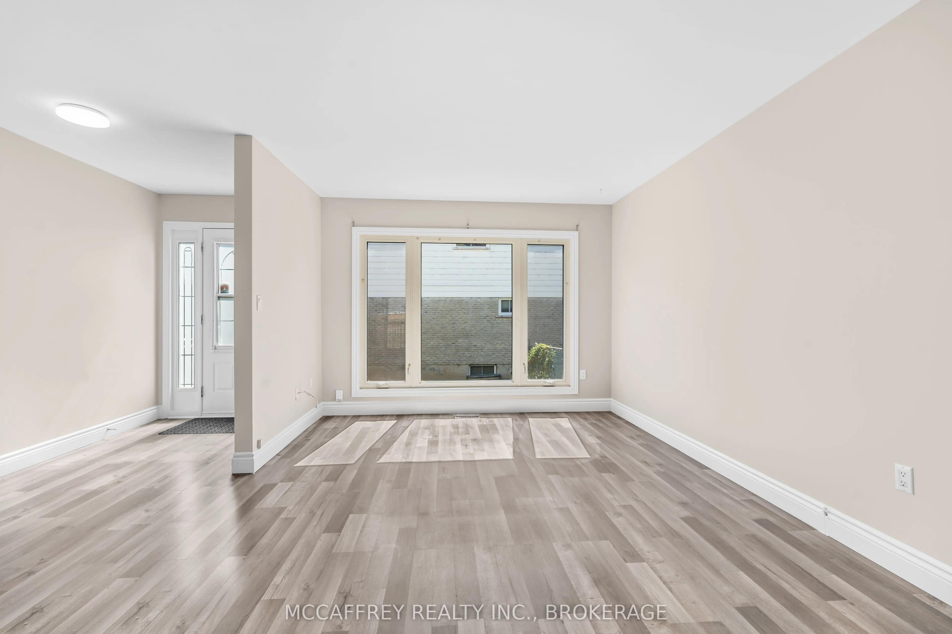 26 Addington Street, #9