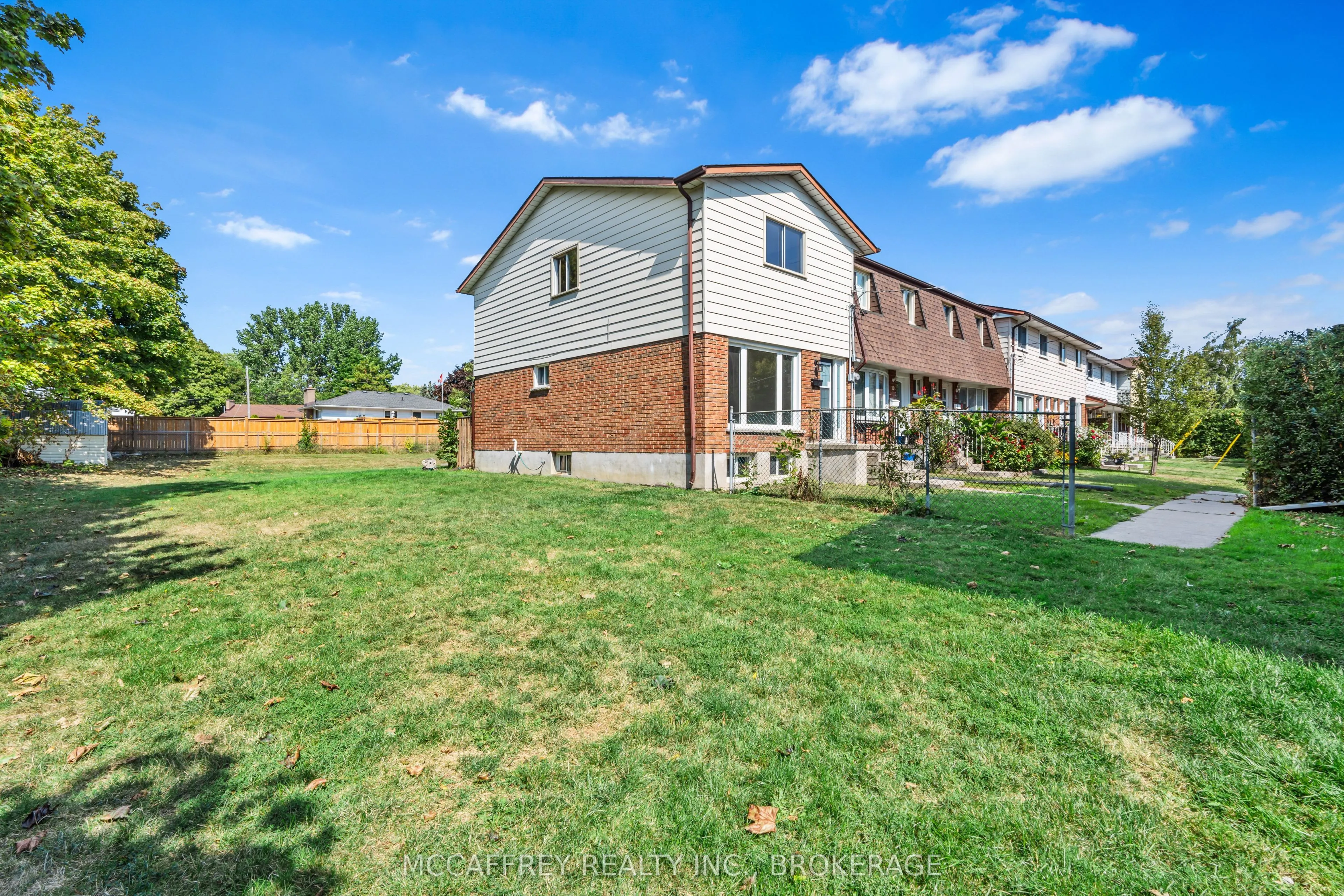 26 Addington Street, #9