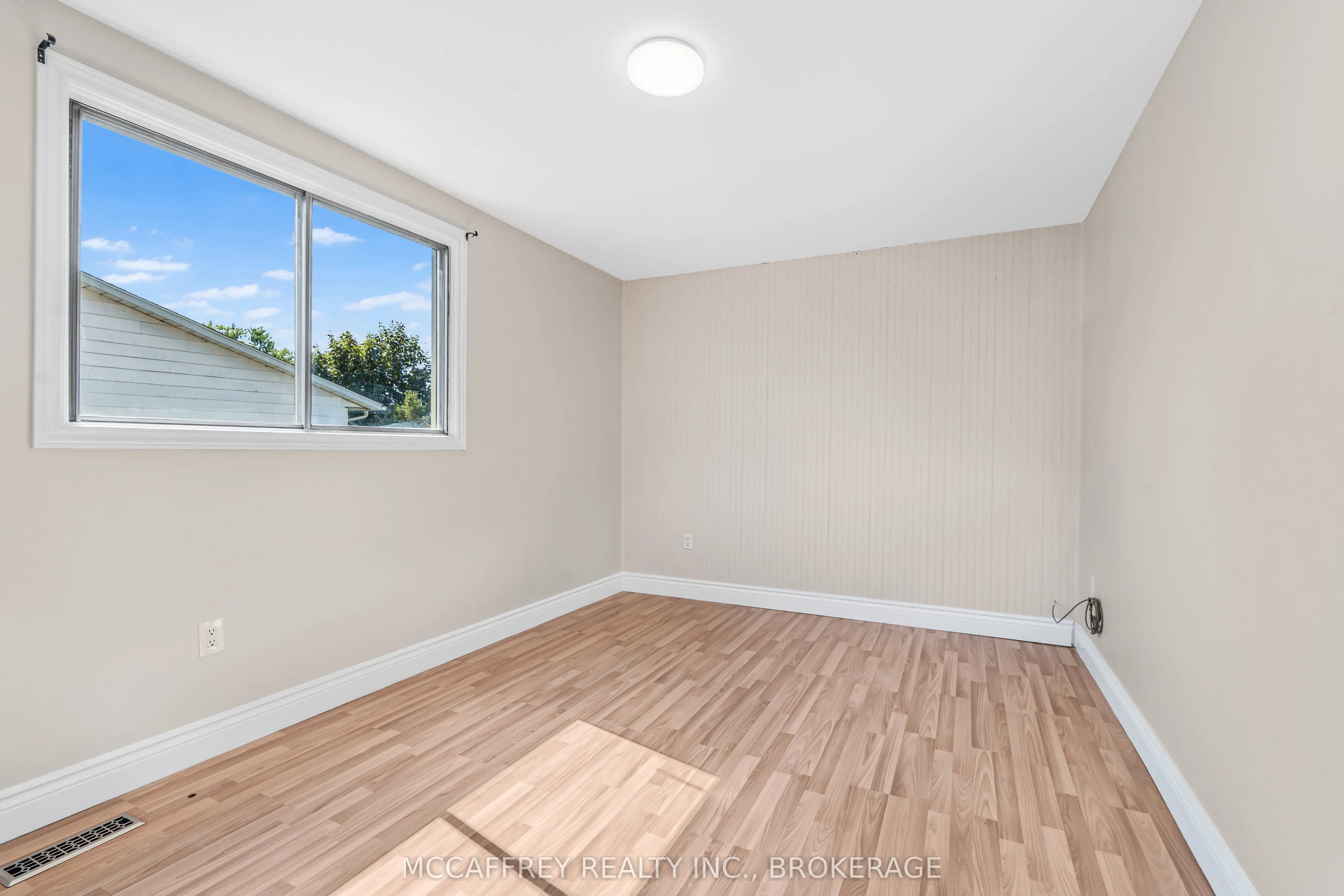 26 Addington Street, #9