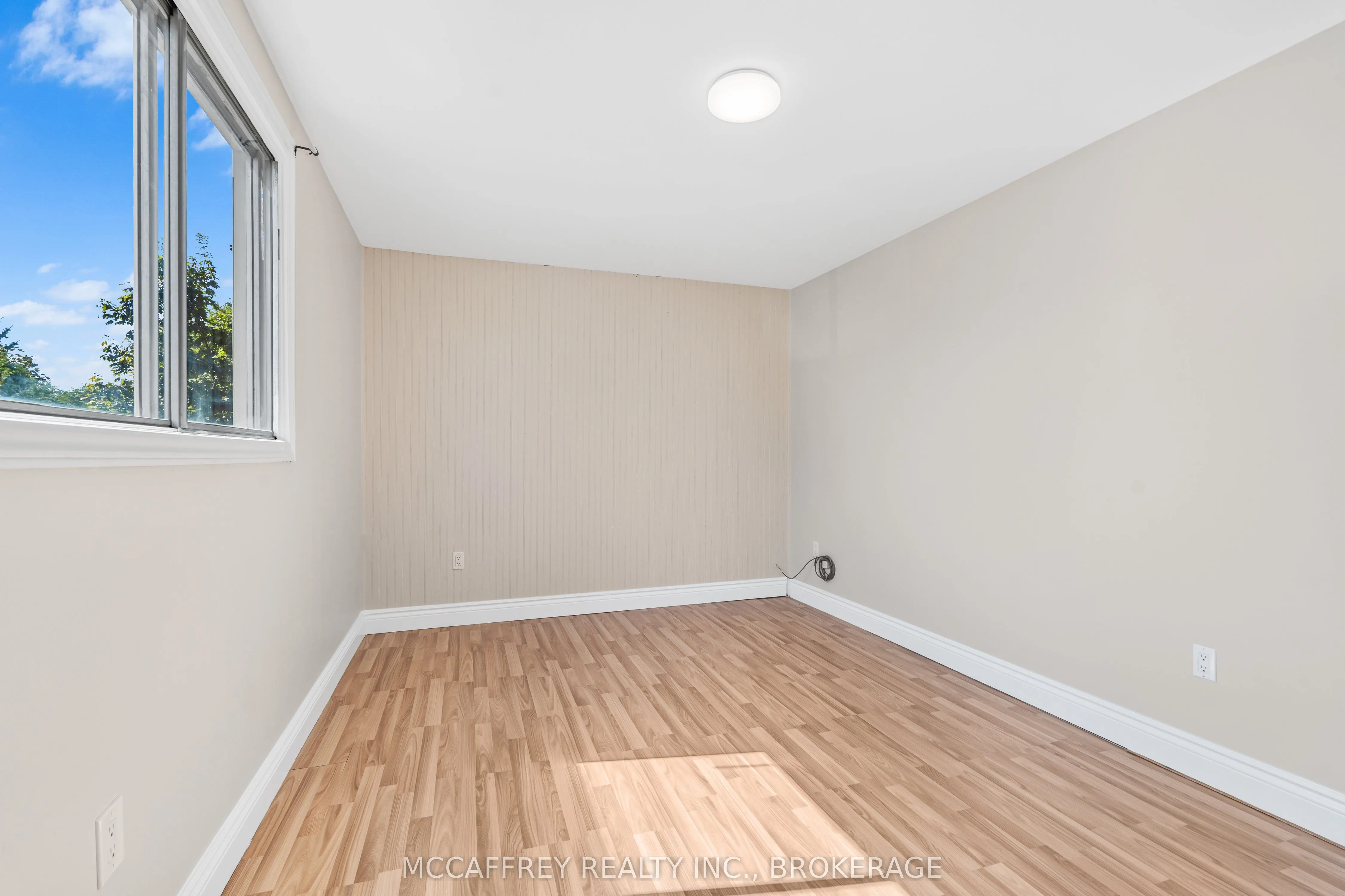 26 Addington Street, #9