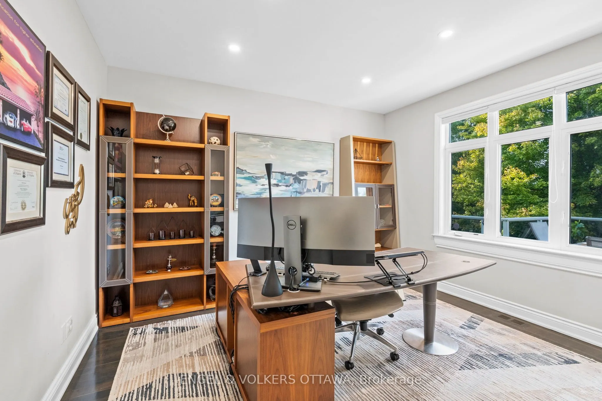 1028 Rick Hansen Crescent