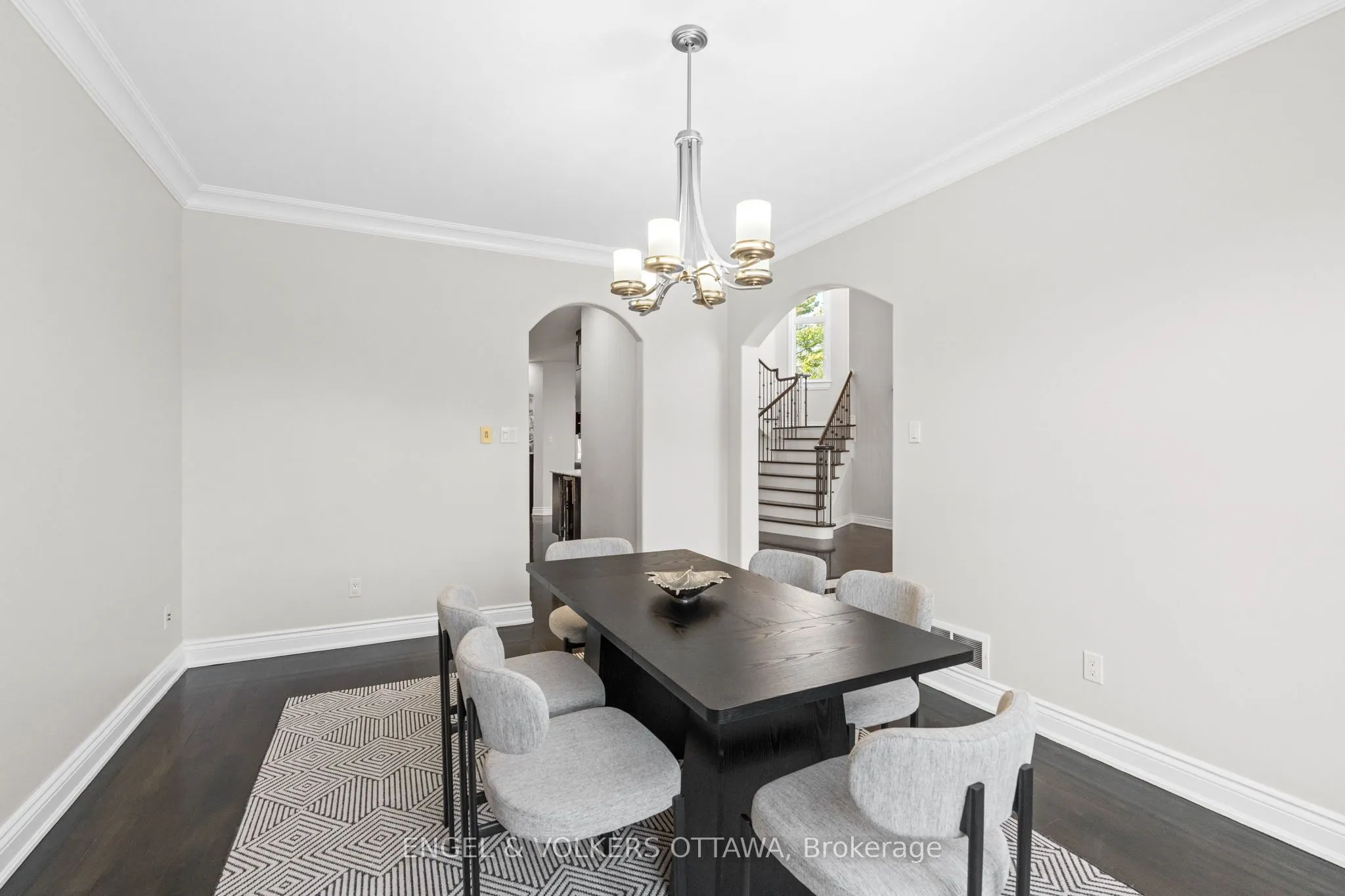 1028 Rick Hansen Crescent