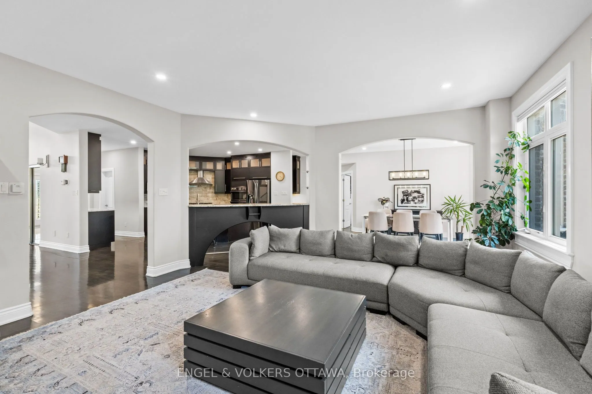 1028 Rick Hansen Crescent
