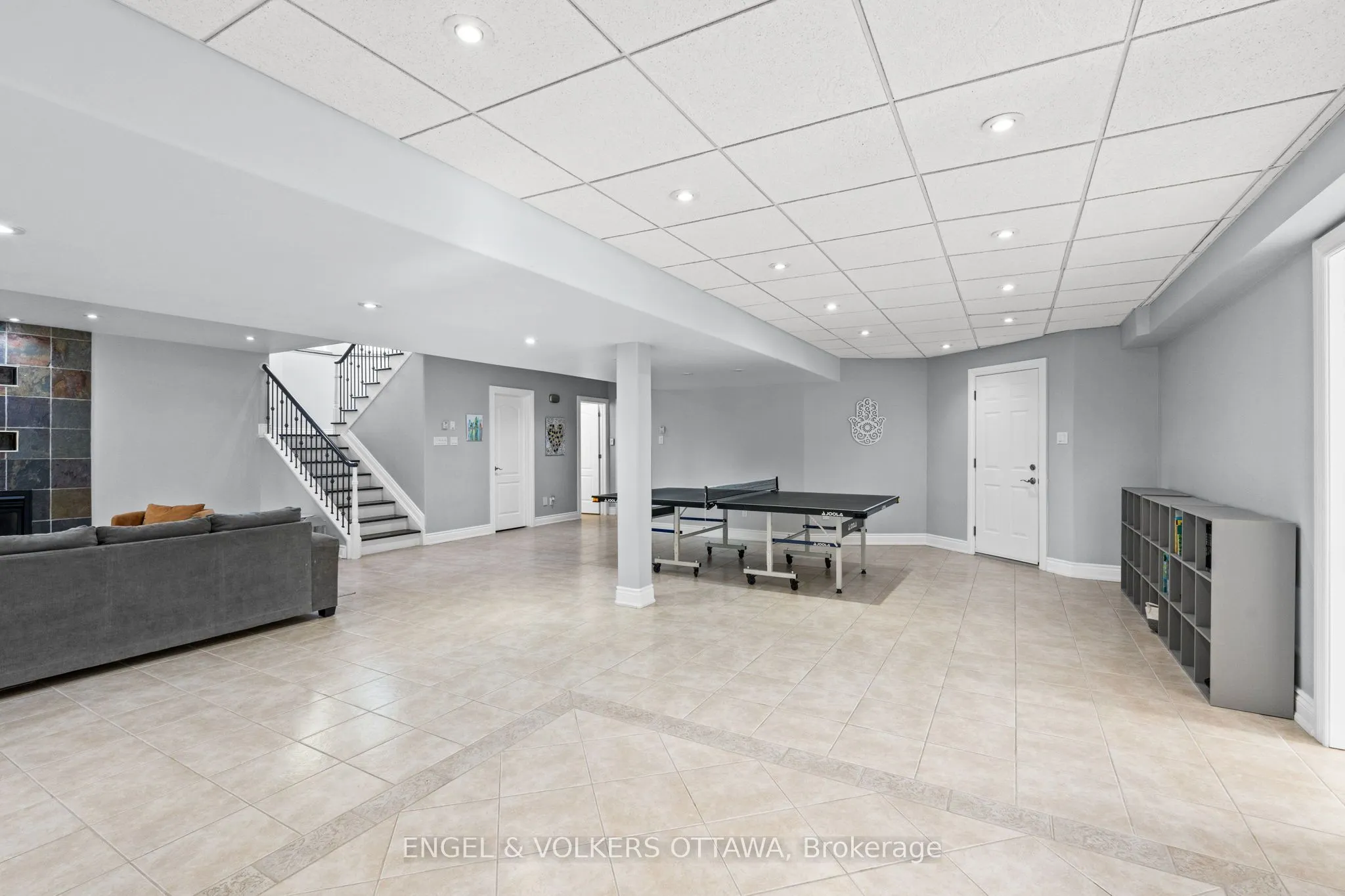 1028 Rick Hansen Crescent
