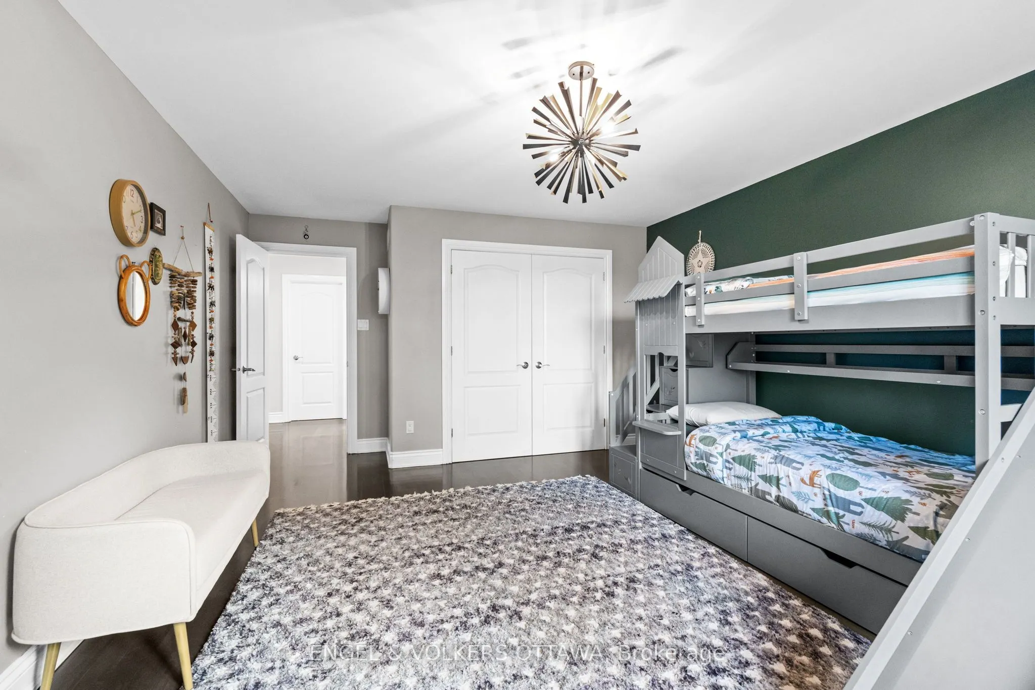 1028 Rick Hansen Crescent