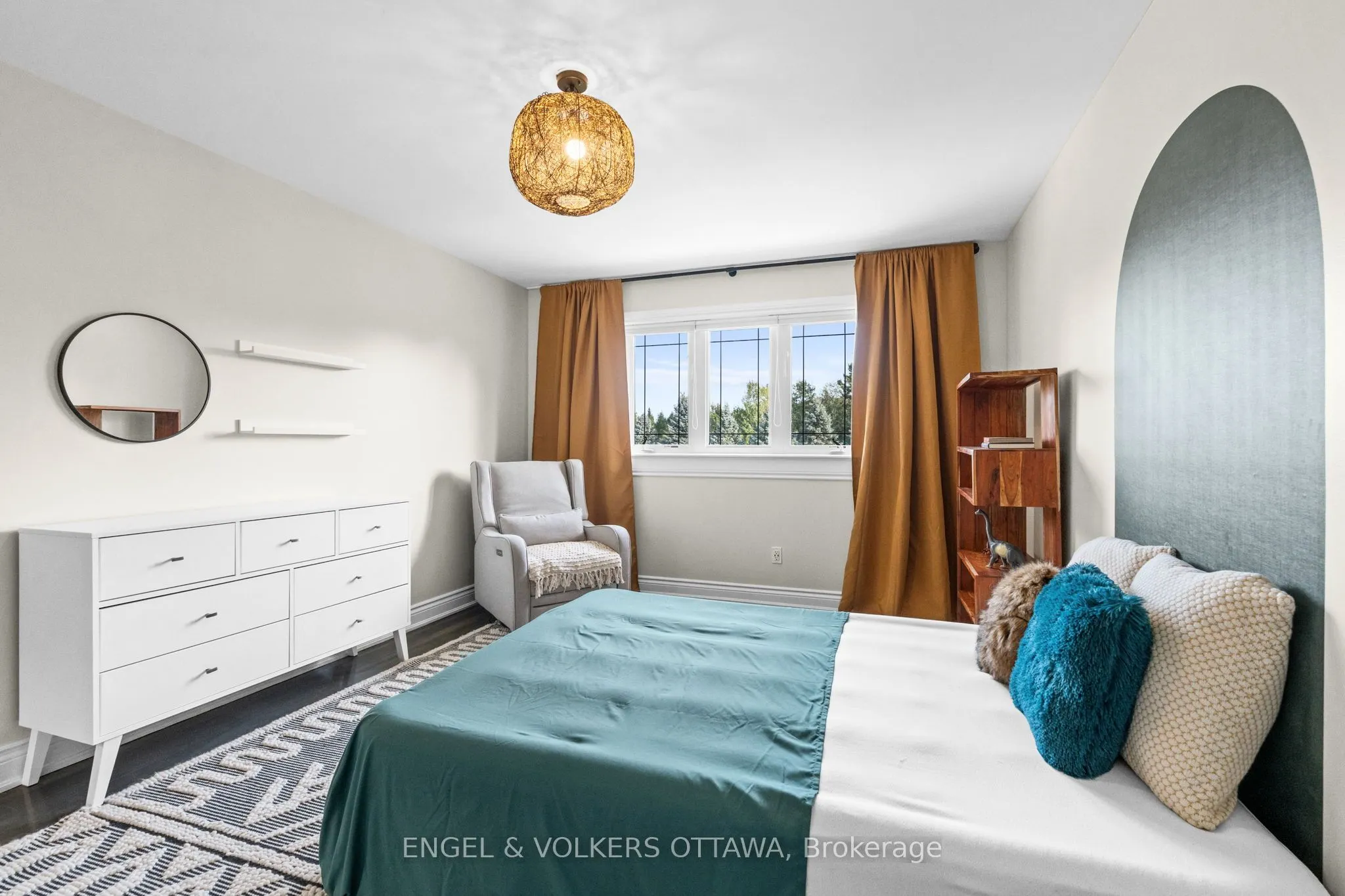 1028 Rick Hansen Crescent