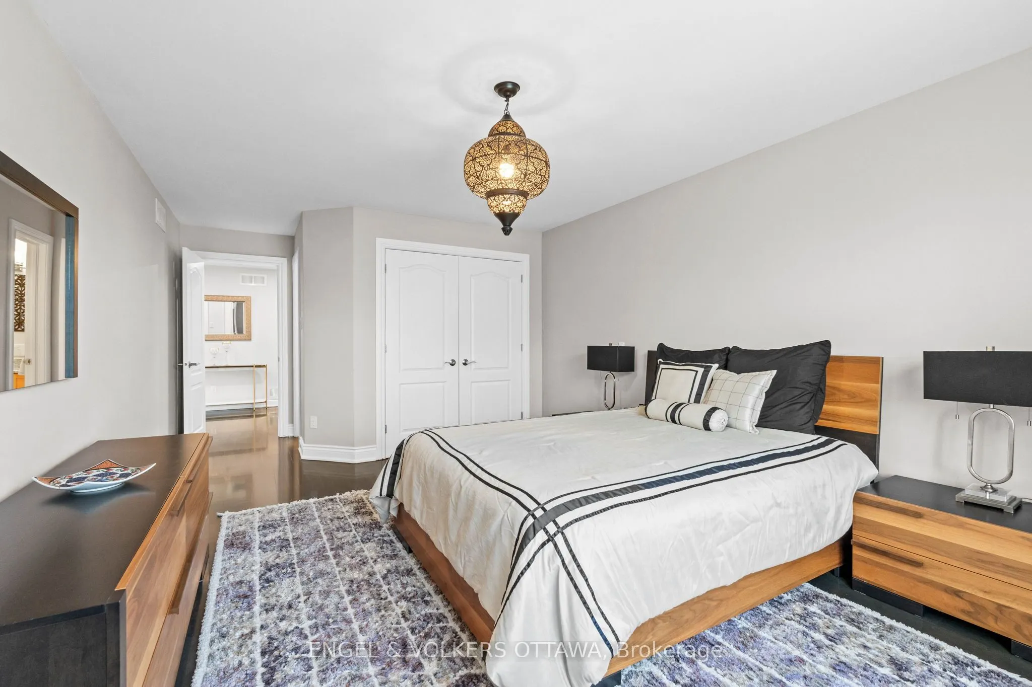 1028 Rick Hansen Crescent