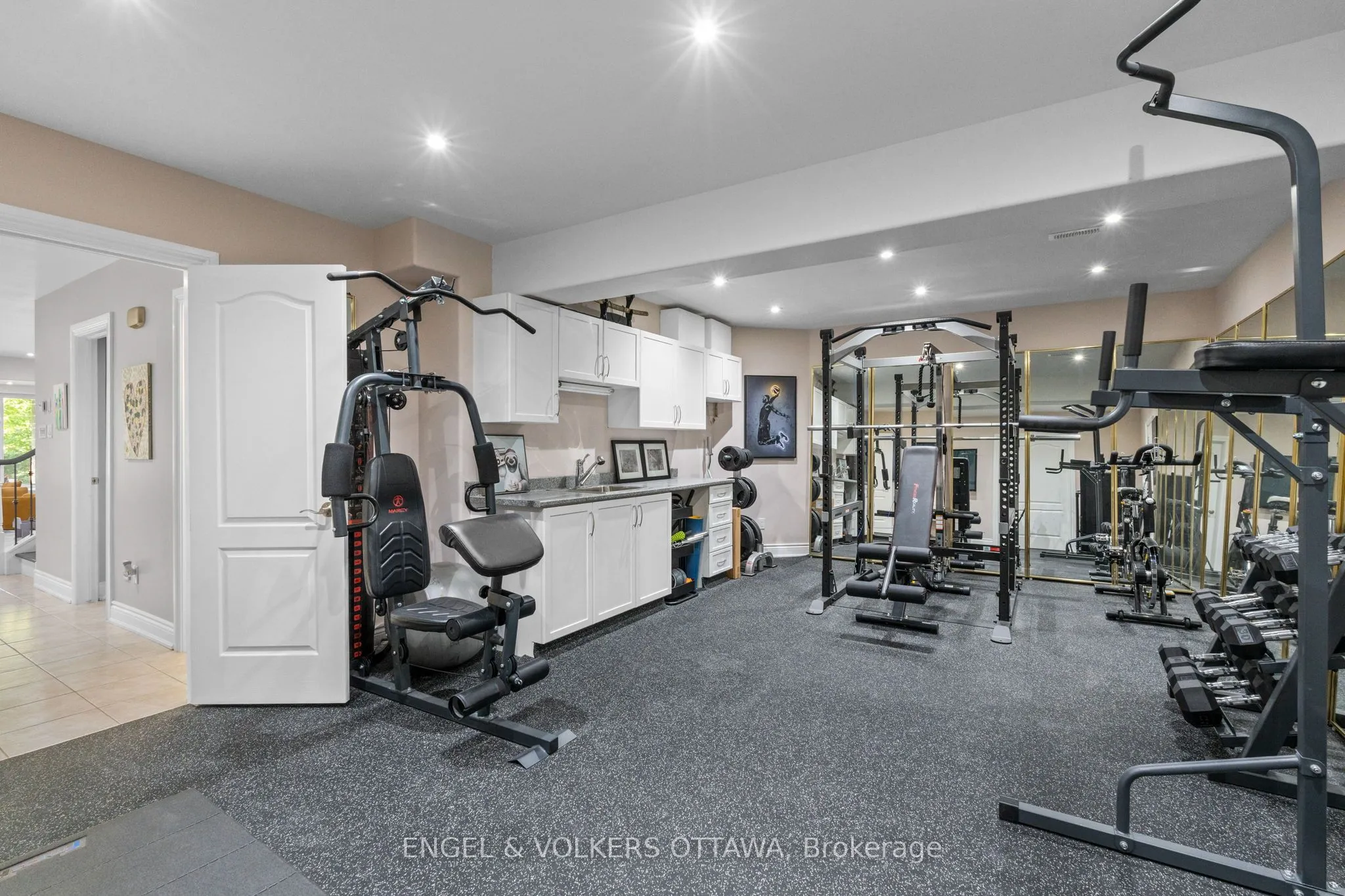1028 Rick Hansen Crescent