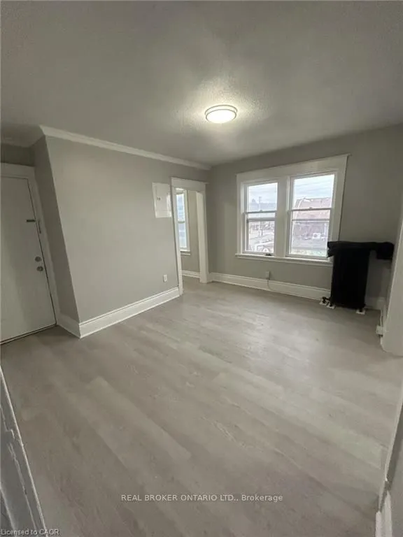 983 Main Street E, #6