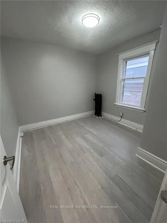 983 Main Street E, #6