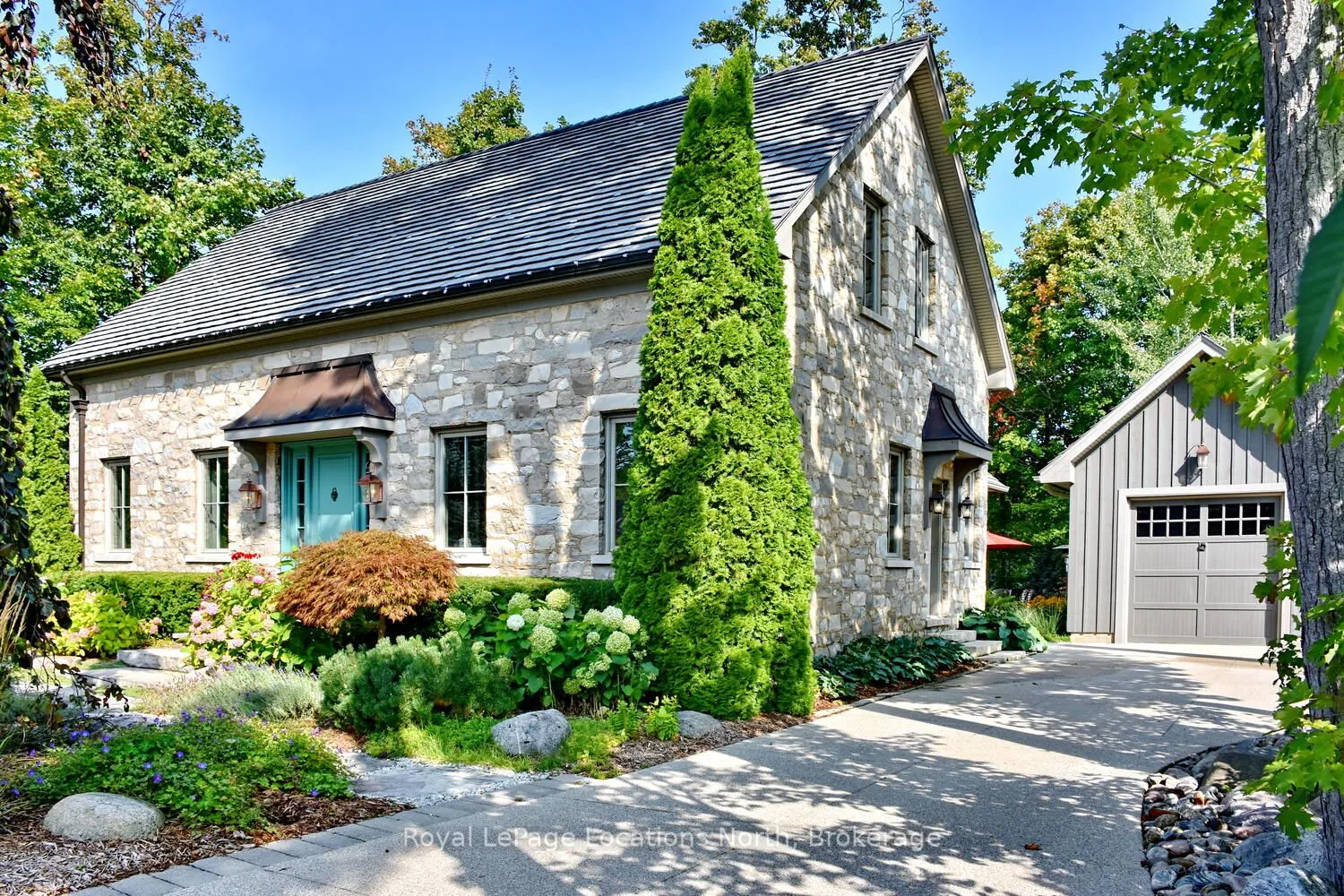 107 STUART Court
