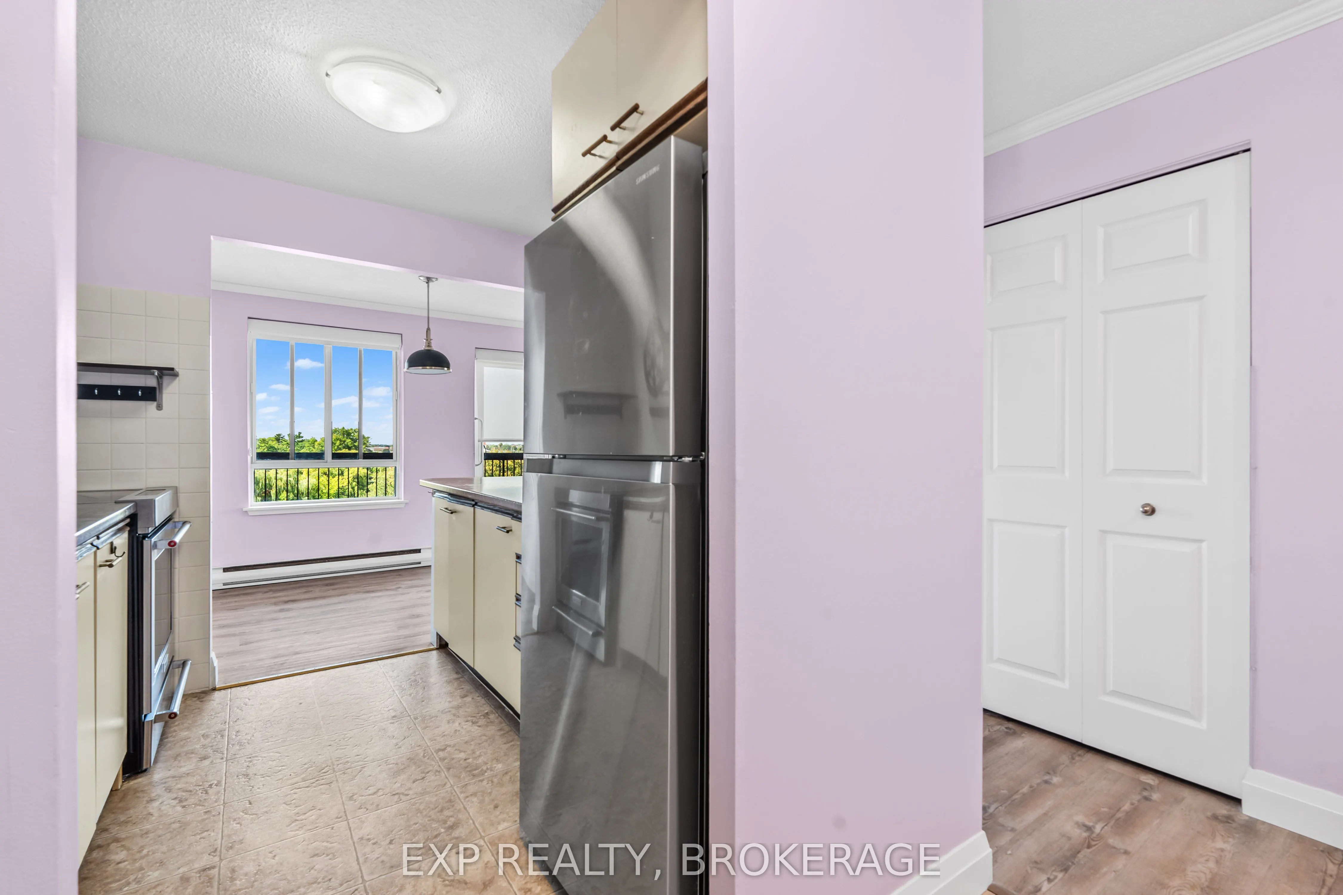 14 GREENVIEW Drive, #607