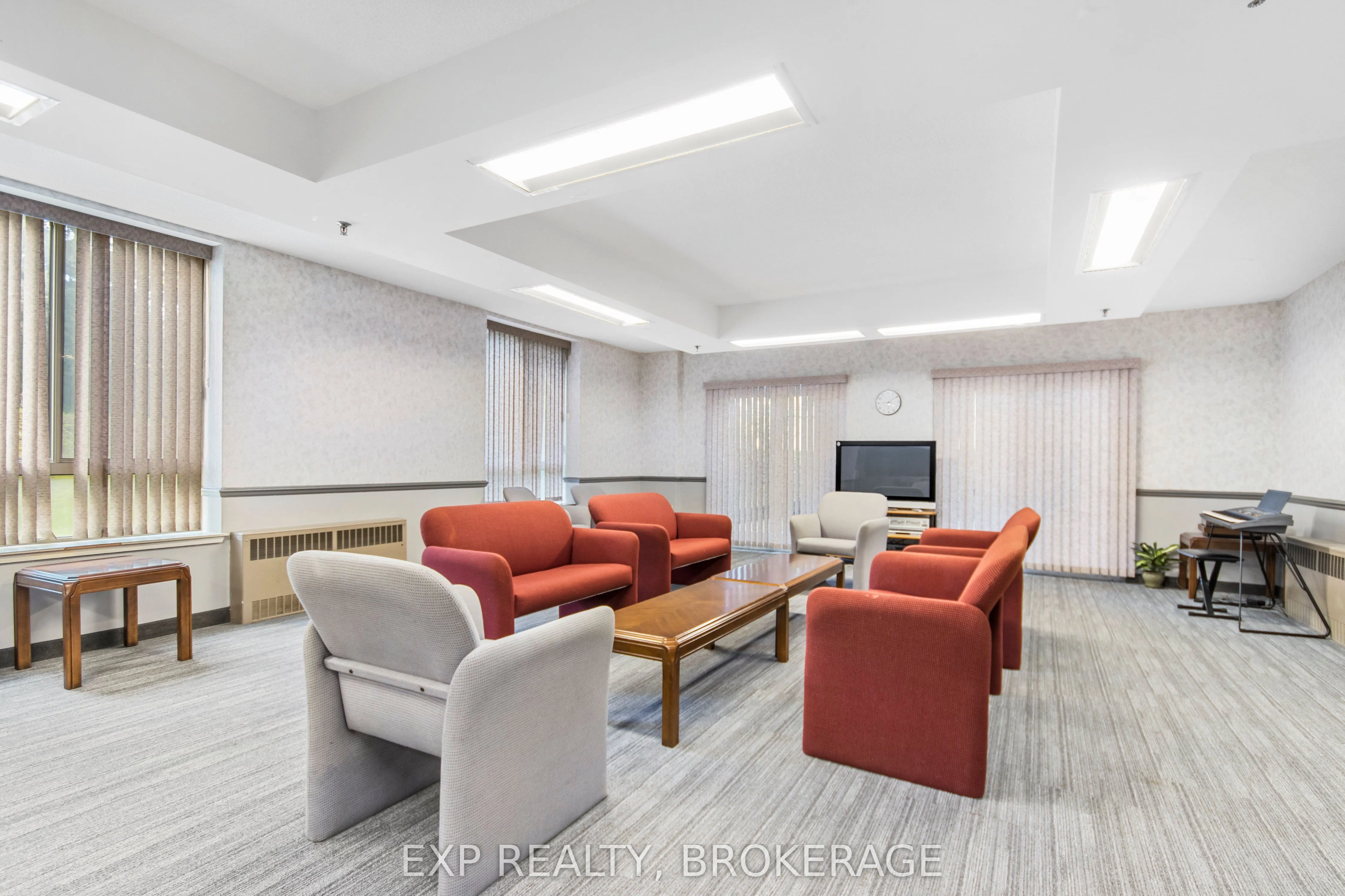 14 GREENVIEW Drive, #607