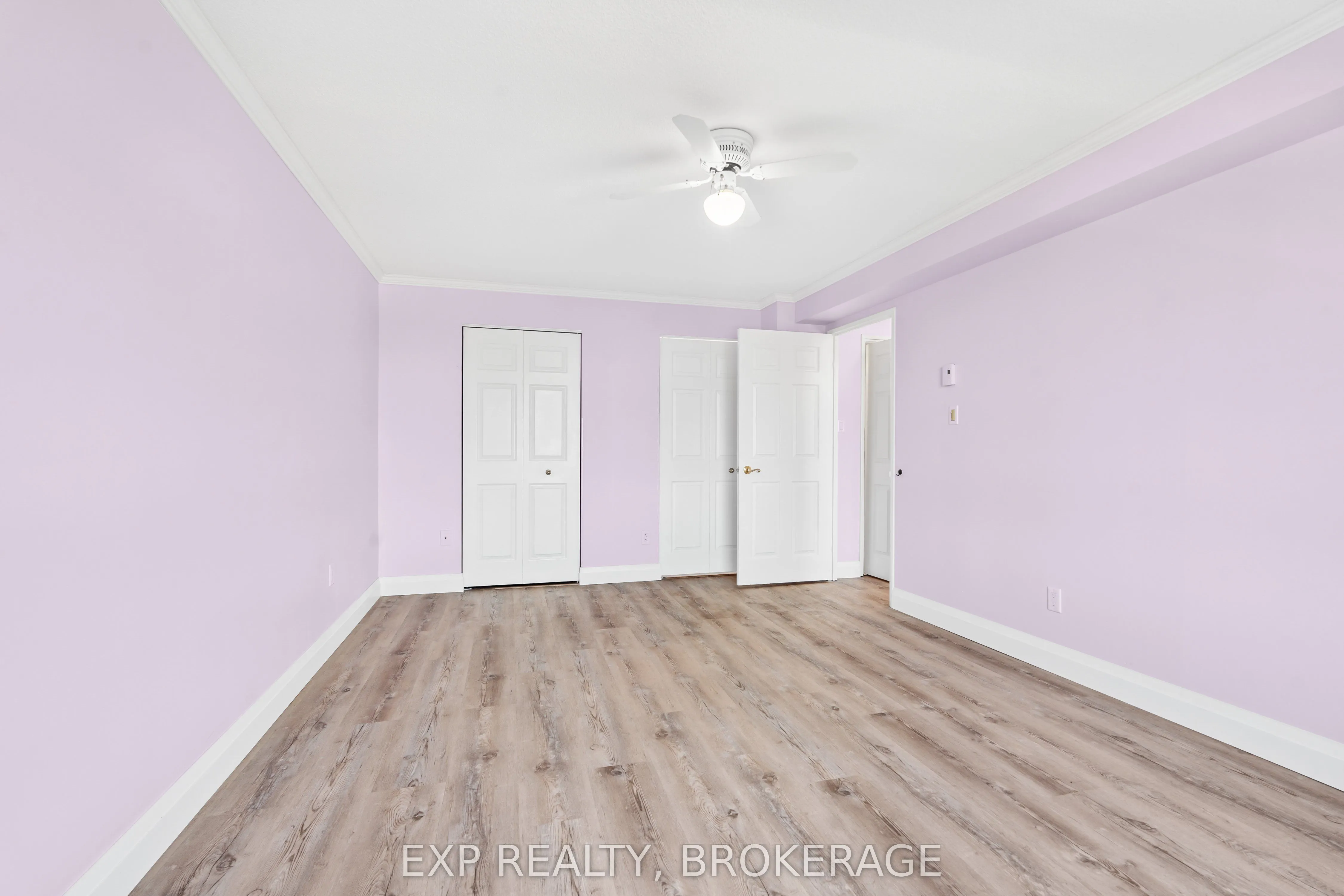 14 GREENVIEW Drive, #607