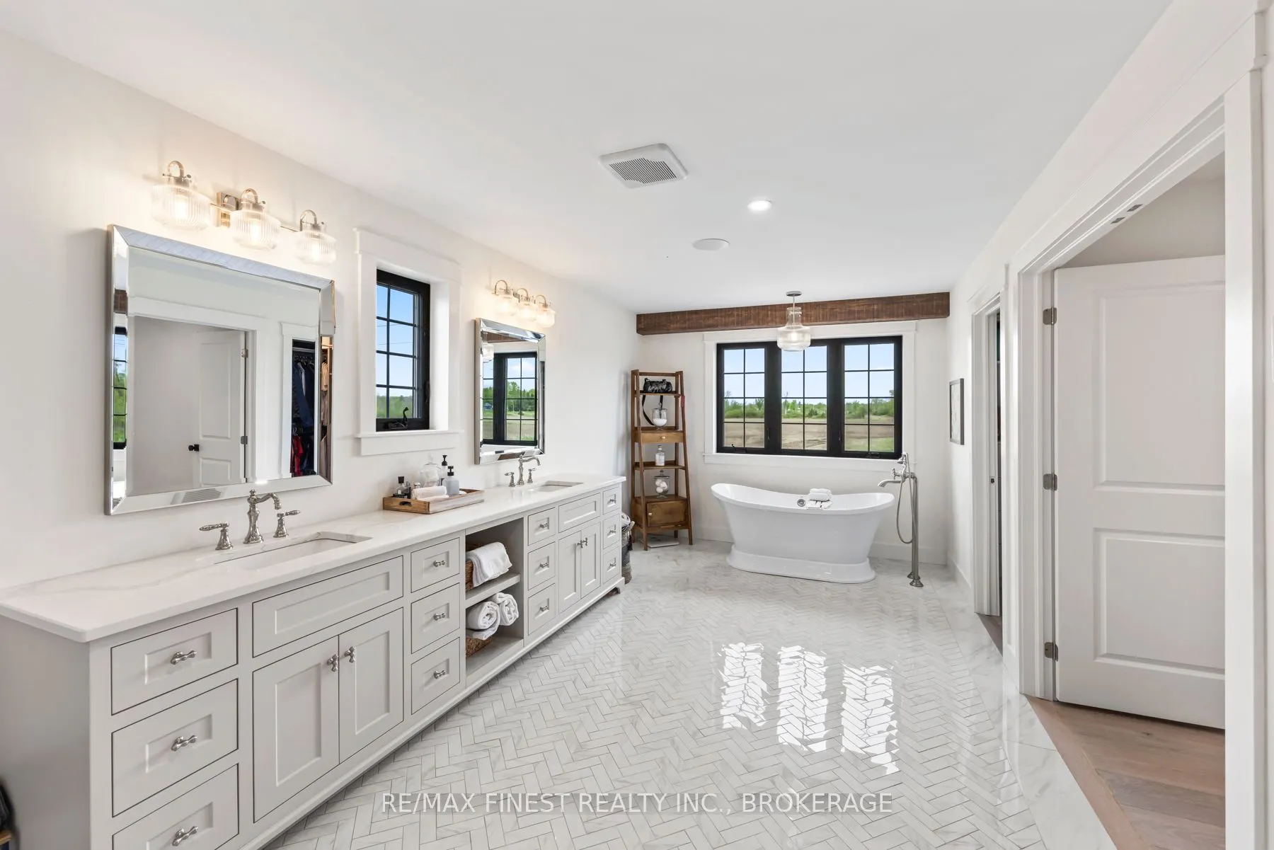 848 Windermere Drive