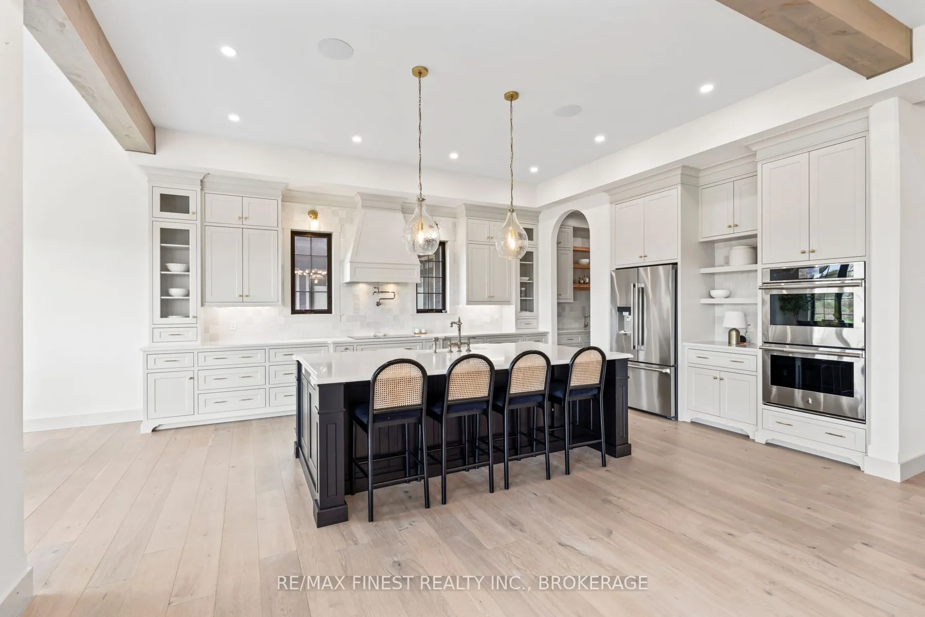 848 Windermere Drive