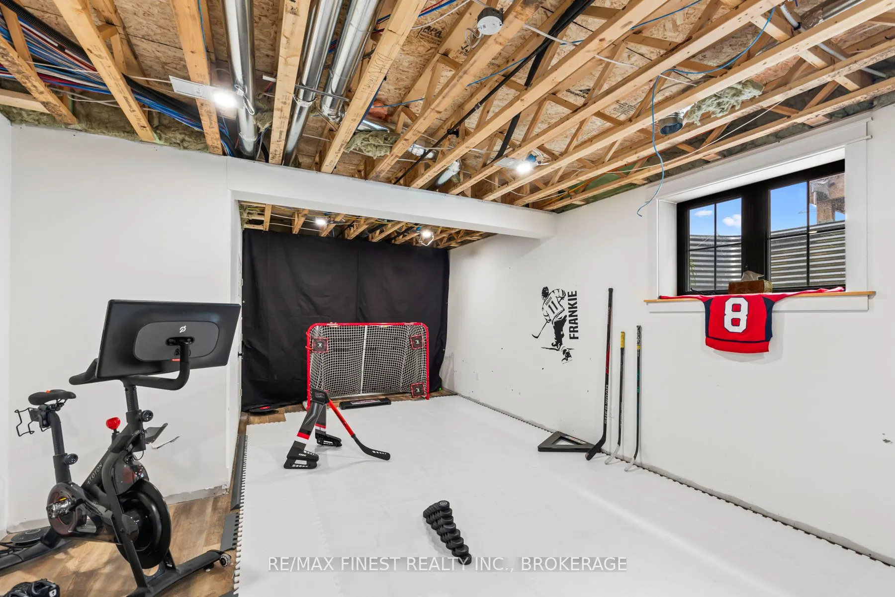 848 Windermere Drive