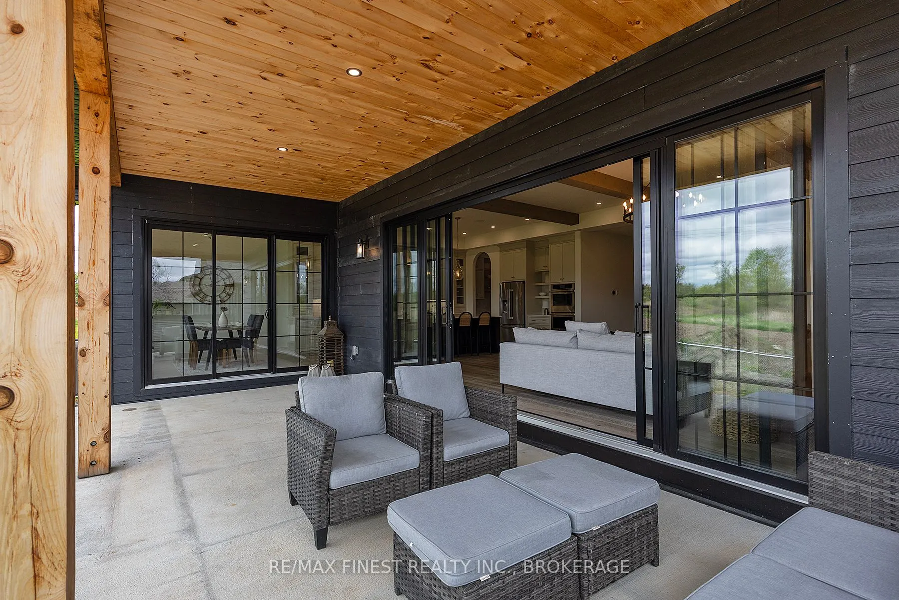 848 Windermere Drive